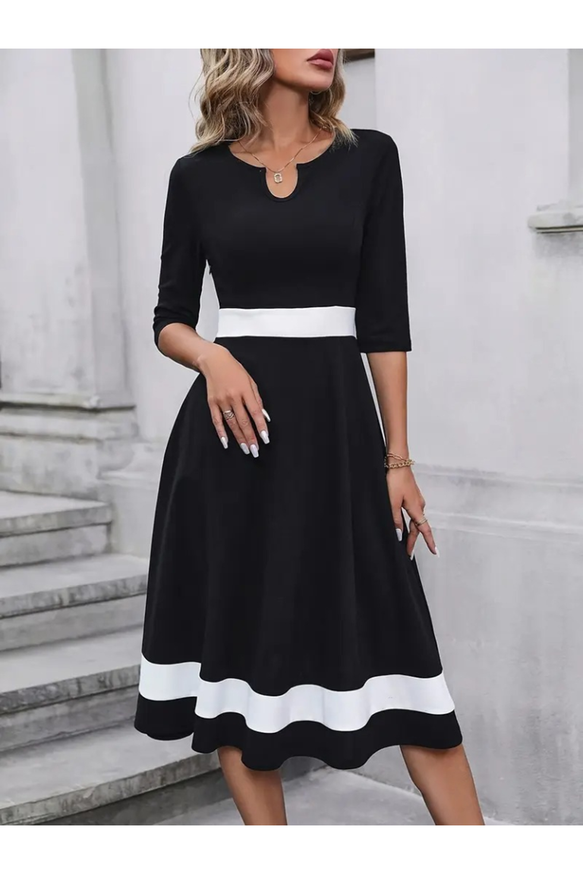 Kadın Truvakarkol Yakası Açık Blok Renkli Krep Midi Elbise