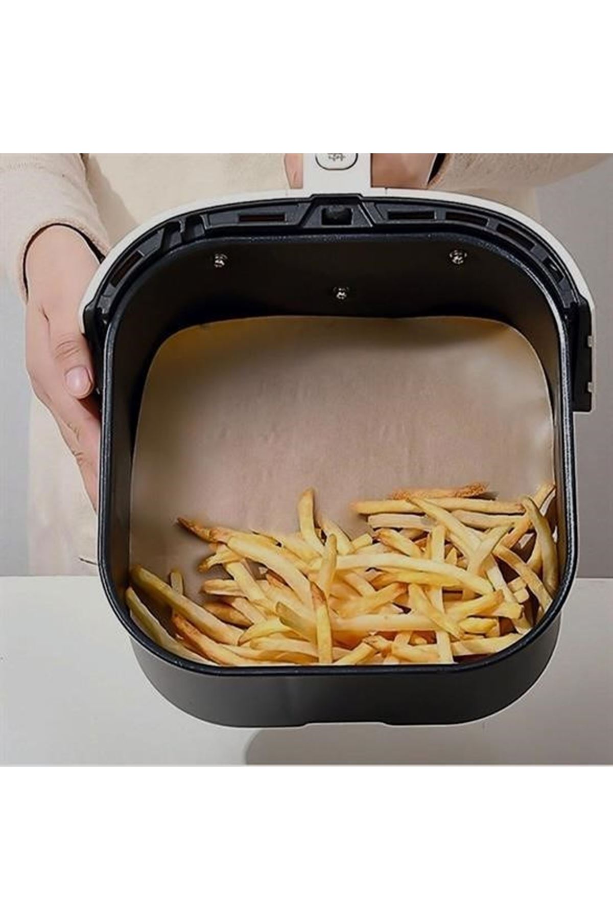 100 Adet Air Fryer Pişirme Kağıdı Tek Kullanımlık Yağ Su Geçirmez Yapışmaz Deliksiz Düz Kare Model