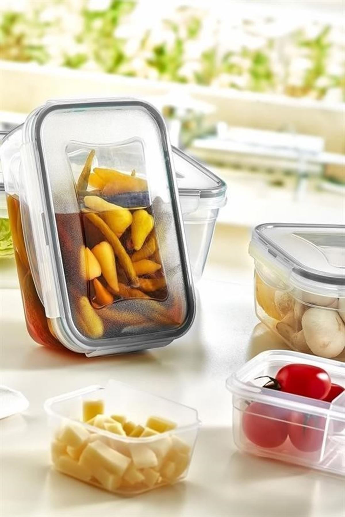 Tbl Dekor® 4lü İç İçe Sızdırmaz Contalı Kilitli Kapaklı Plastik Erzak Saklama Kapları LC315