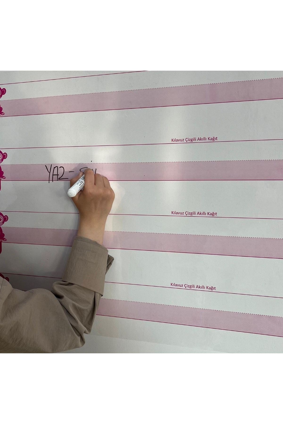 Tbl Dekor® Kılavuz Çizgili Akıllı Kağıt Yazı Tahtası Duvarda İz Bırakmaz Statik Yeni Müfredata Uygun 100x56cm