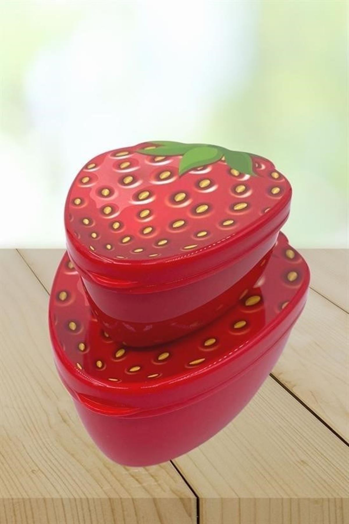 Tbl Dekor® 2'li İç İçe Geçebilen Çilek Model Saklama ve Beslenme Kabı Seti (550 ml + 250 ml)