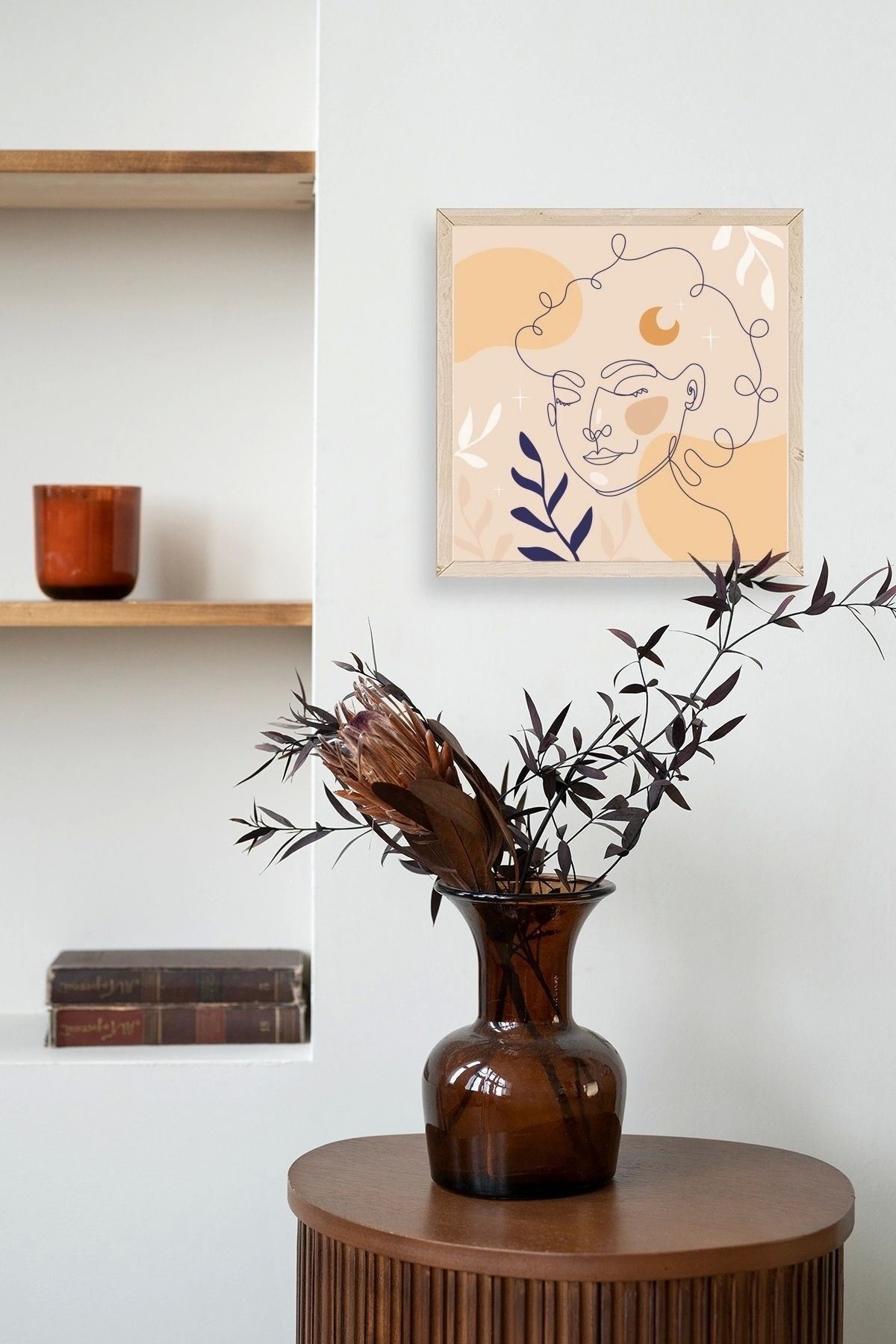 Kadın Ahşap Çerçeveli Tablo 50 x 50