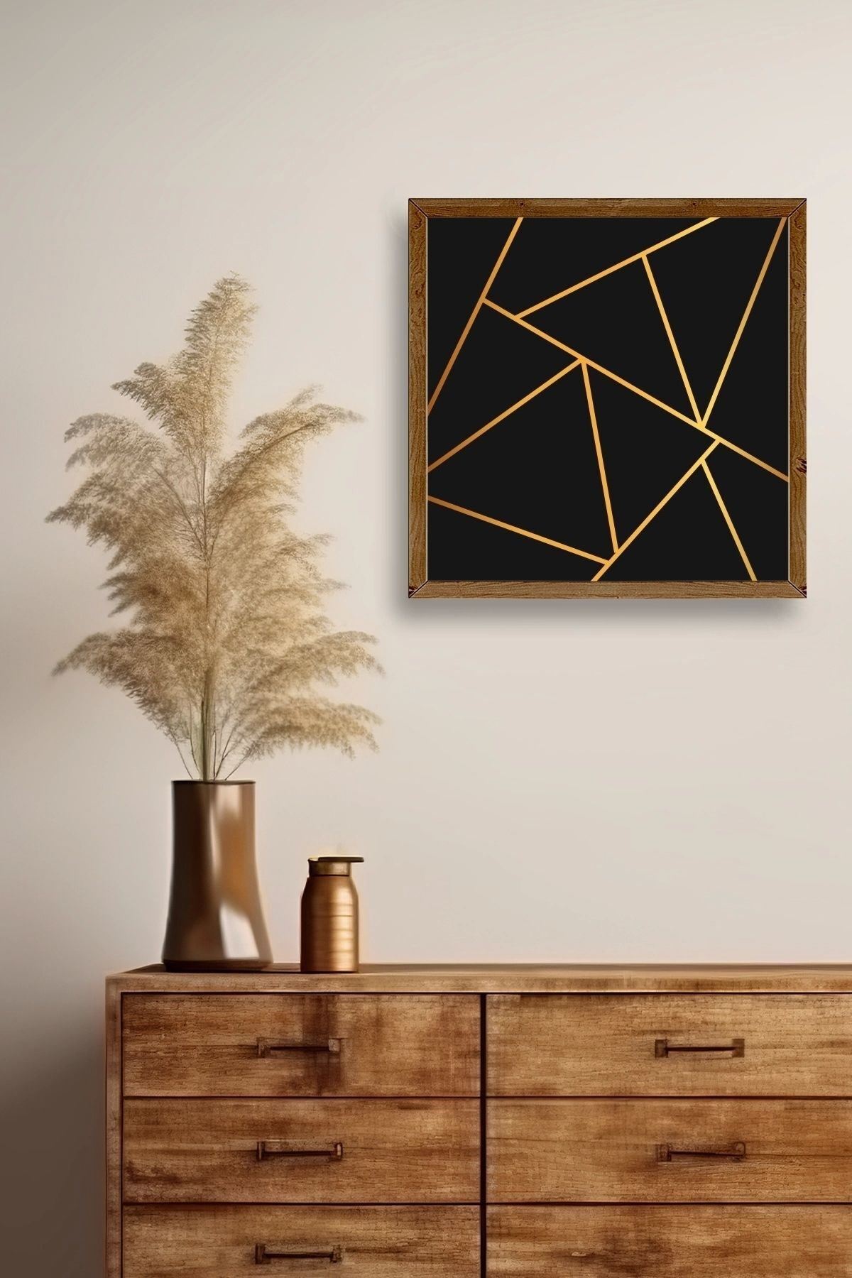 Üçgen Ahşap Çerçeveli Tablo 50 x 50