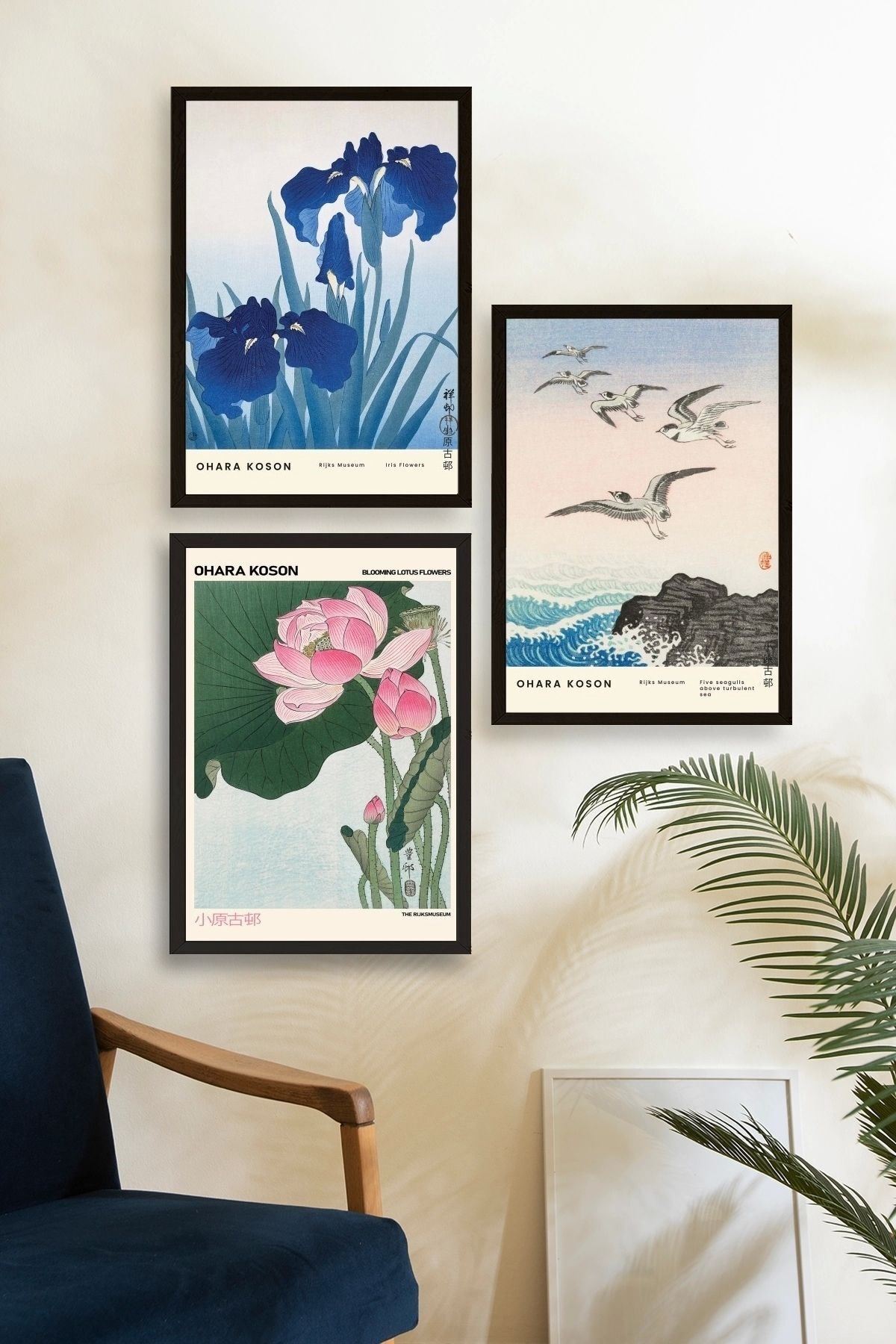 Vazodaki Çiçekler Üçlü Ahşap Çerçeveli Tablo 50 x 70