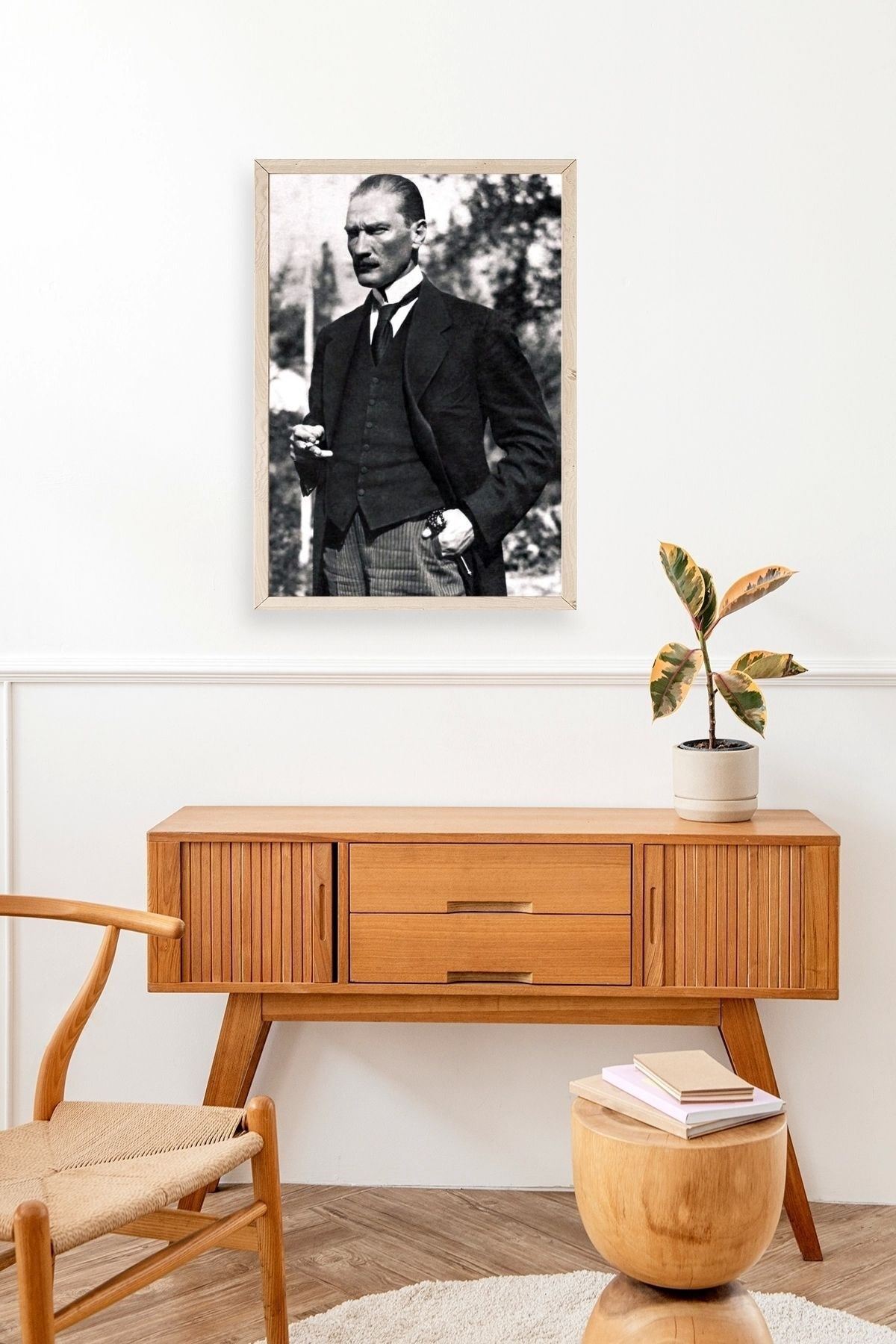 Atatürk Ahşap Çerçeveli Tablo 17 x 23