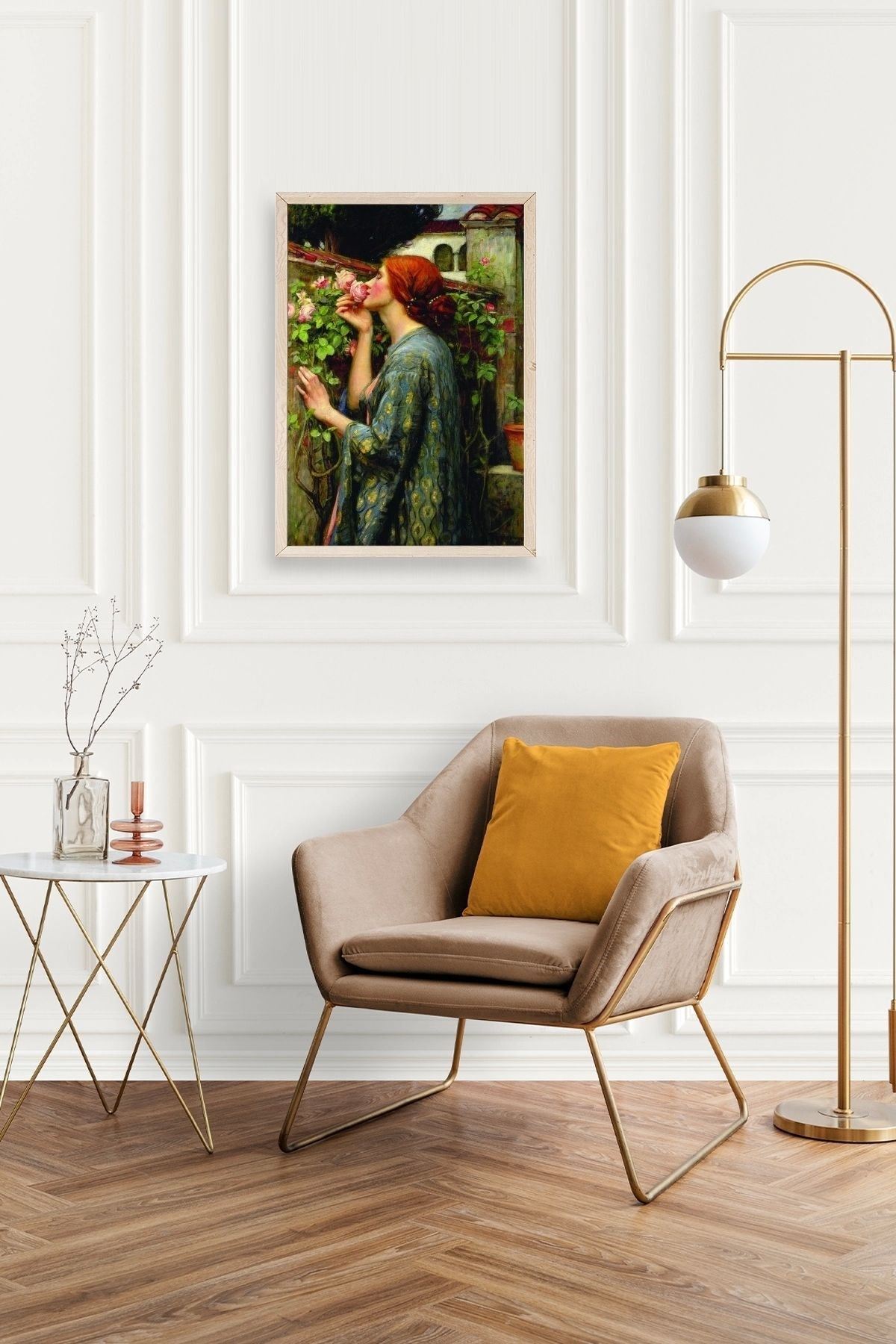 Kadın Ahşap Çerçeveli Tablo 23 x 30