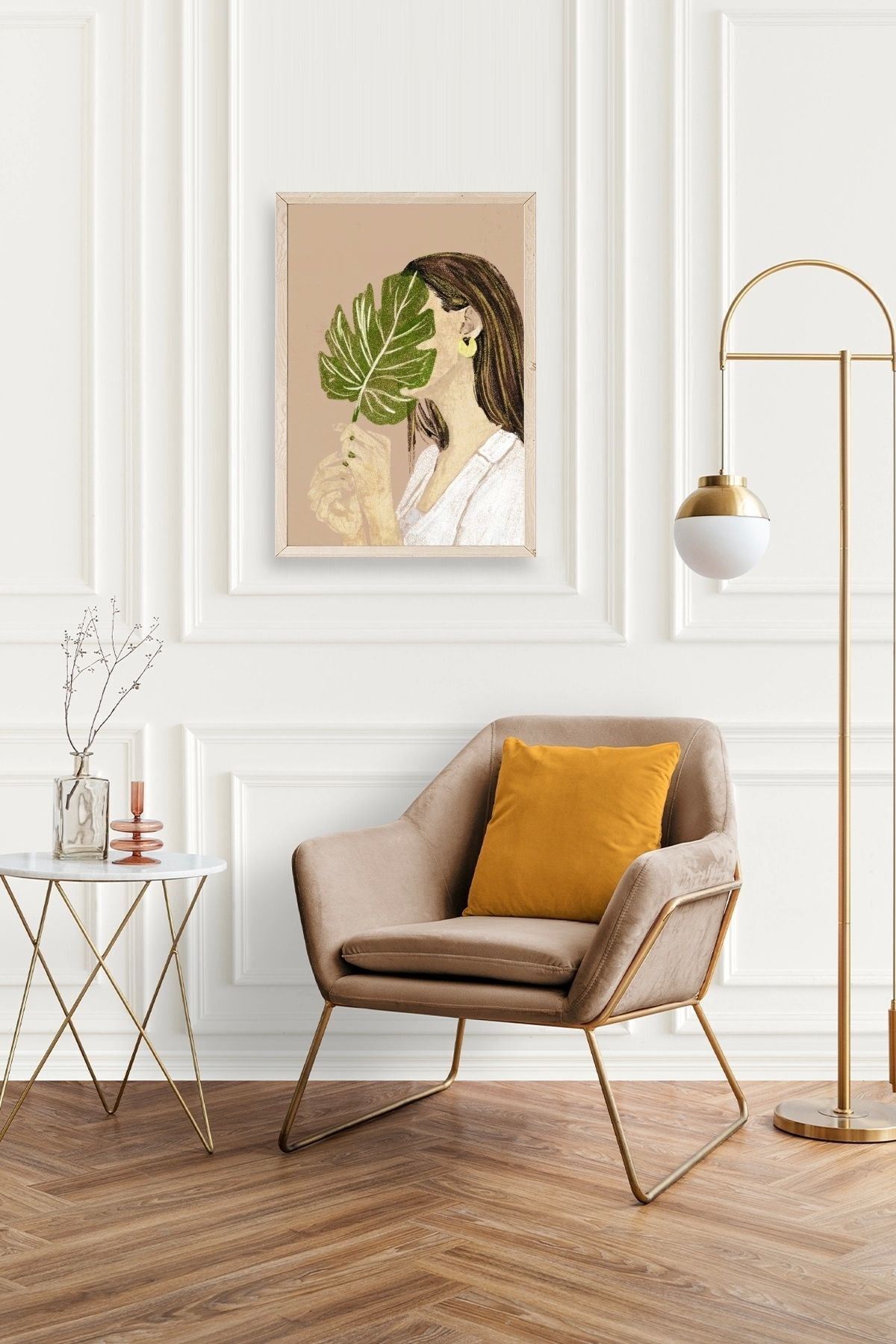 Kadın Ahşap Çerçeveli Tablo 17 x 23