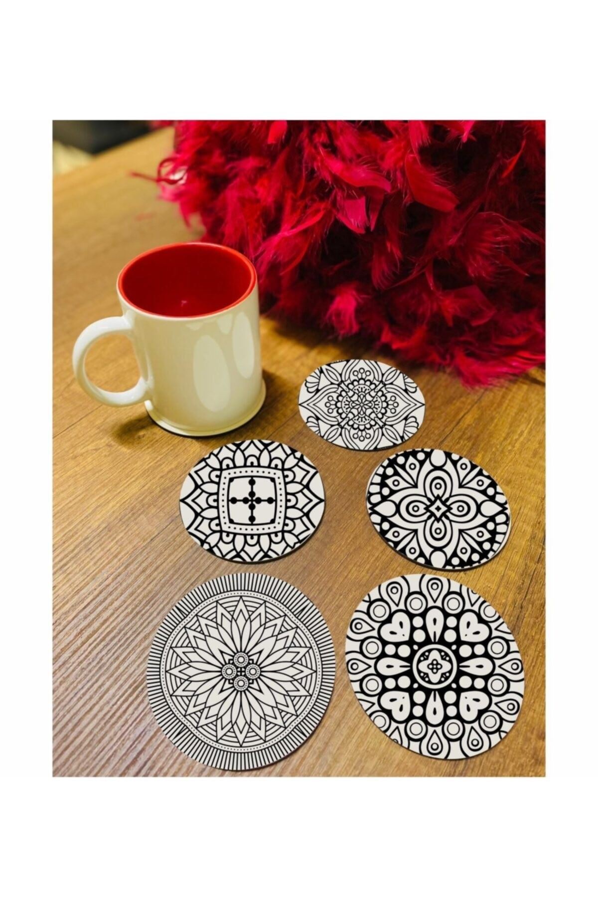 6 Parça Siyah-beyaz Ahşap Bardak Altlığı