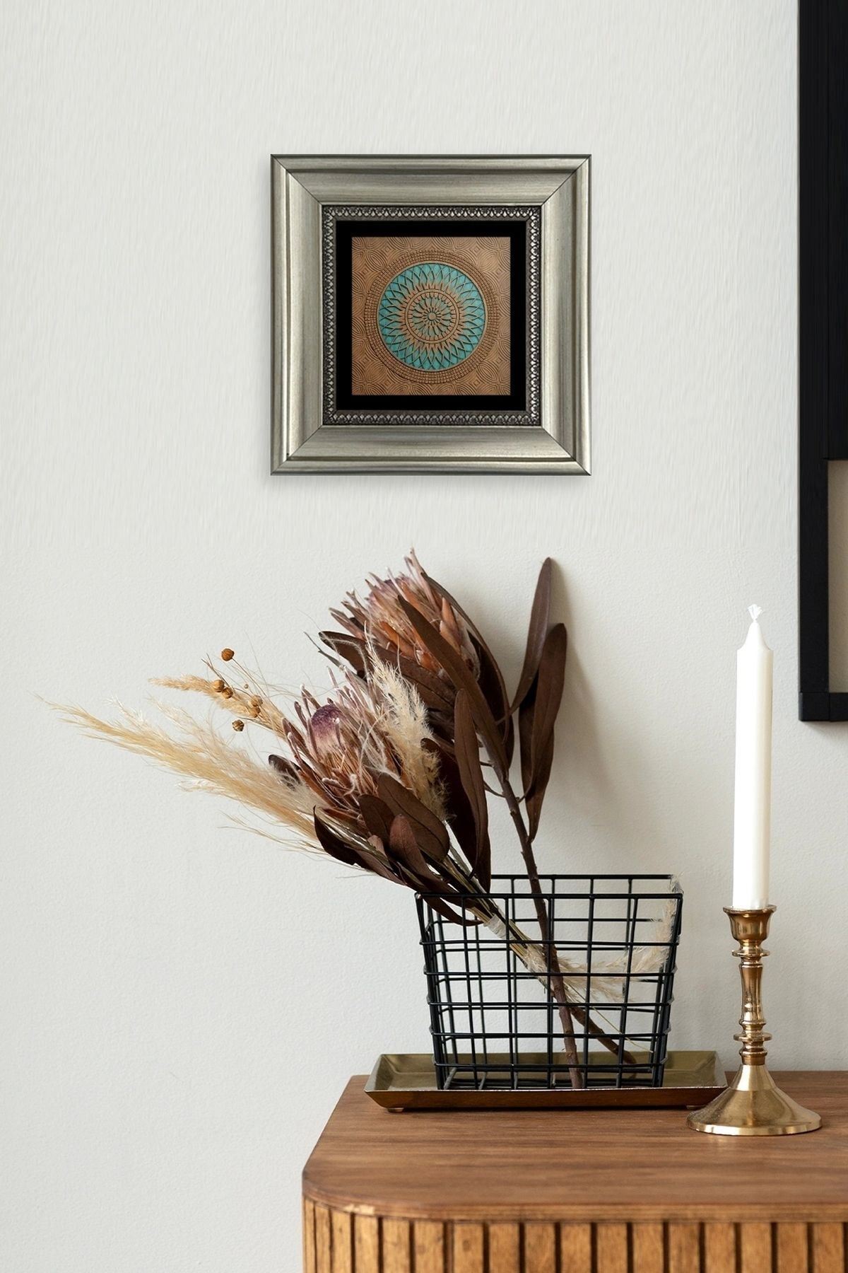 Motif Çerçeveli Taş Tablo 20 cm