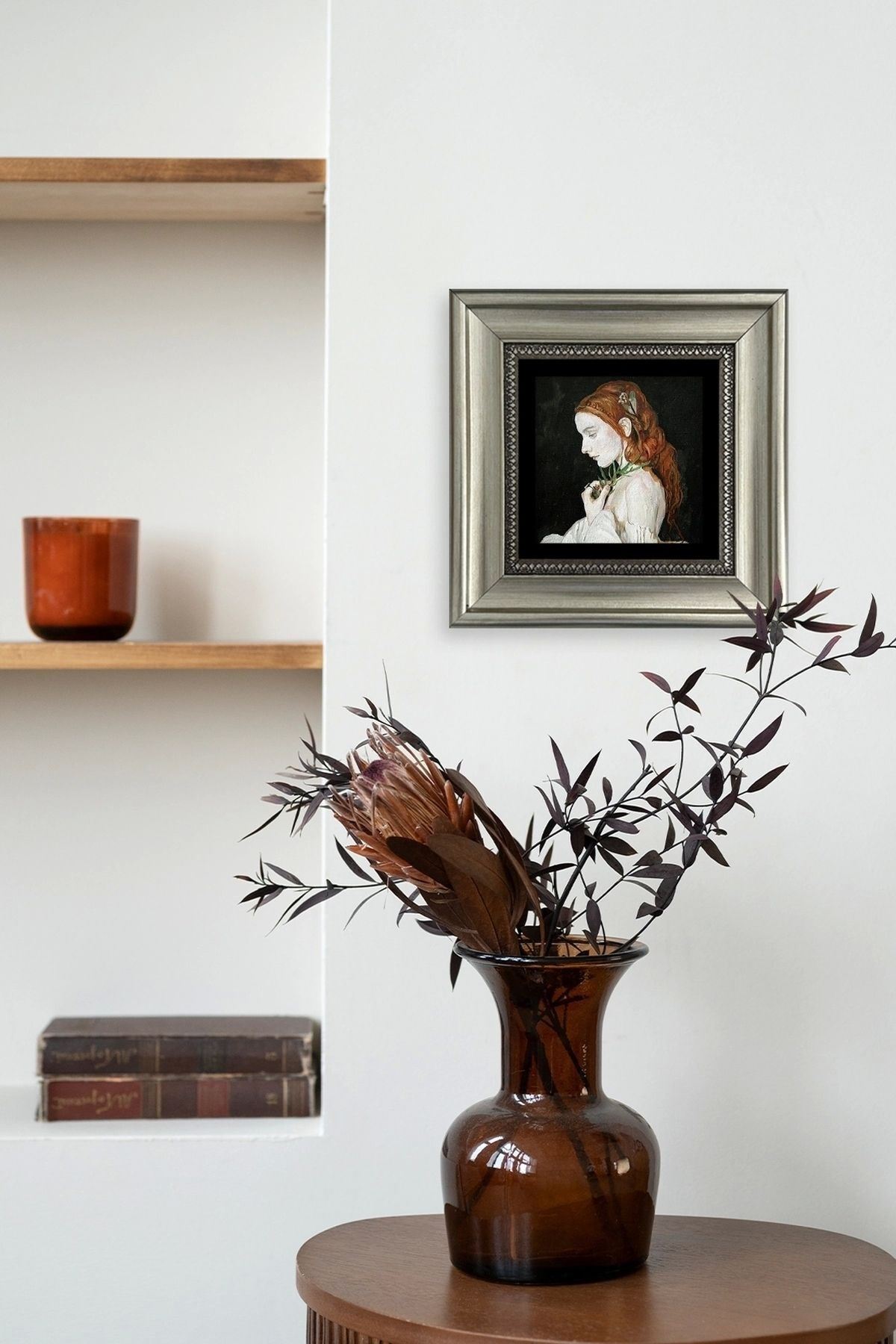 Kadın Çerçeveli Taş Tablo 20 cm