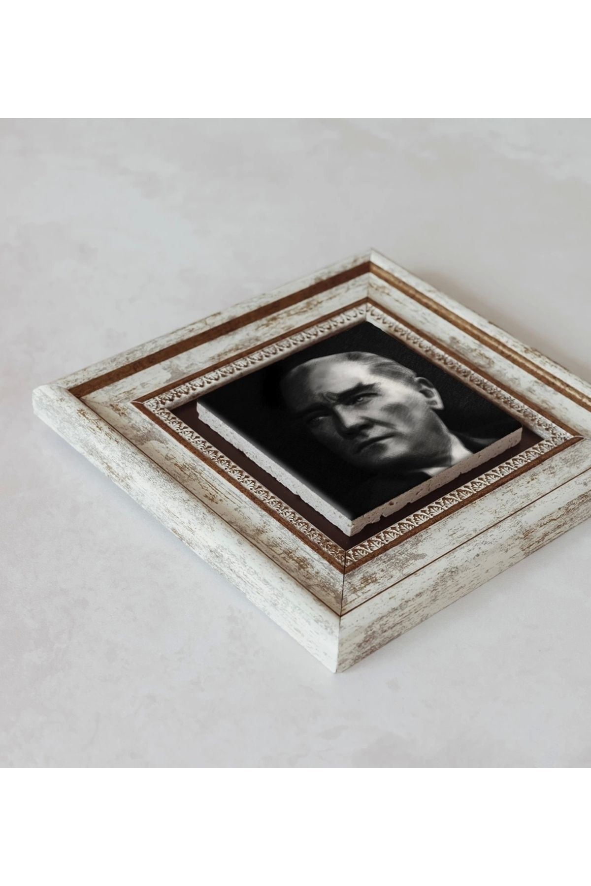 Atatürk Portre Çerçeveli Taş Tablo , Çerçeveli Taş Duvar Dekoru 20 cm