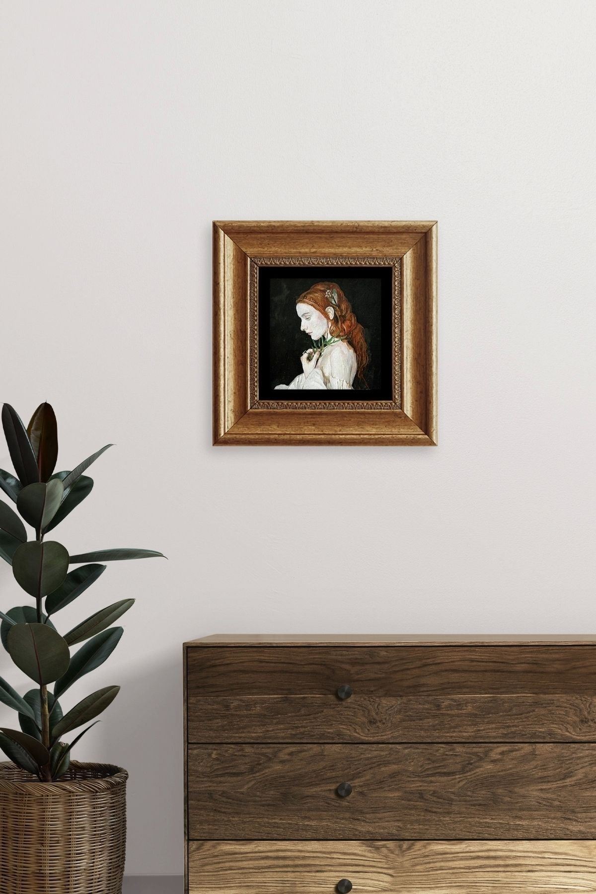 Kadın Çerçeveli Taş Tablo 20 cm