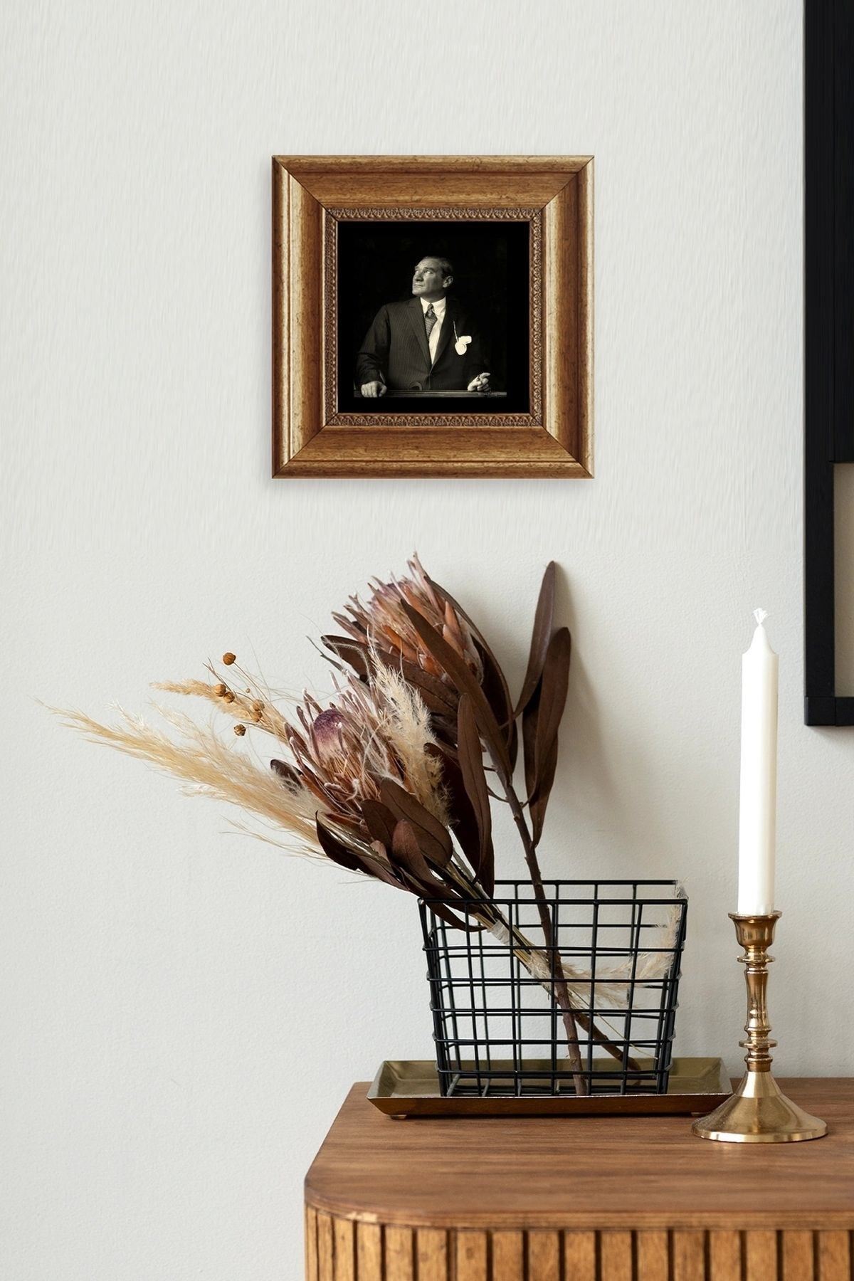 Atatürk Çerçeveli Taş Tablo 20 cm