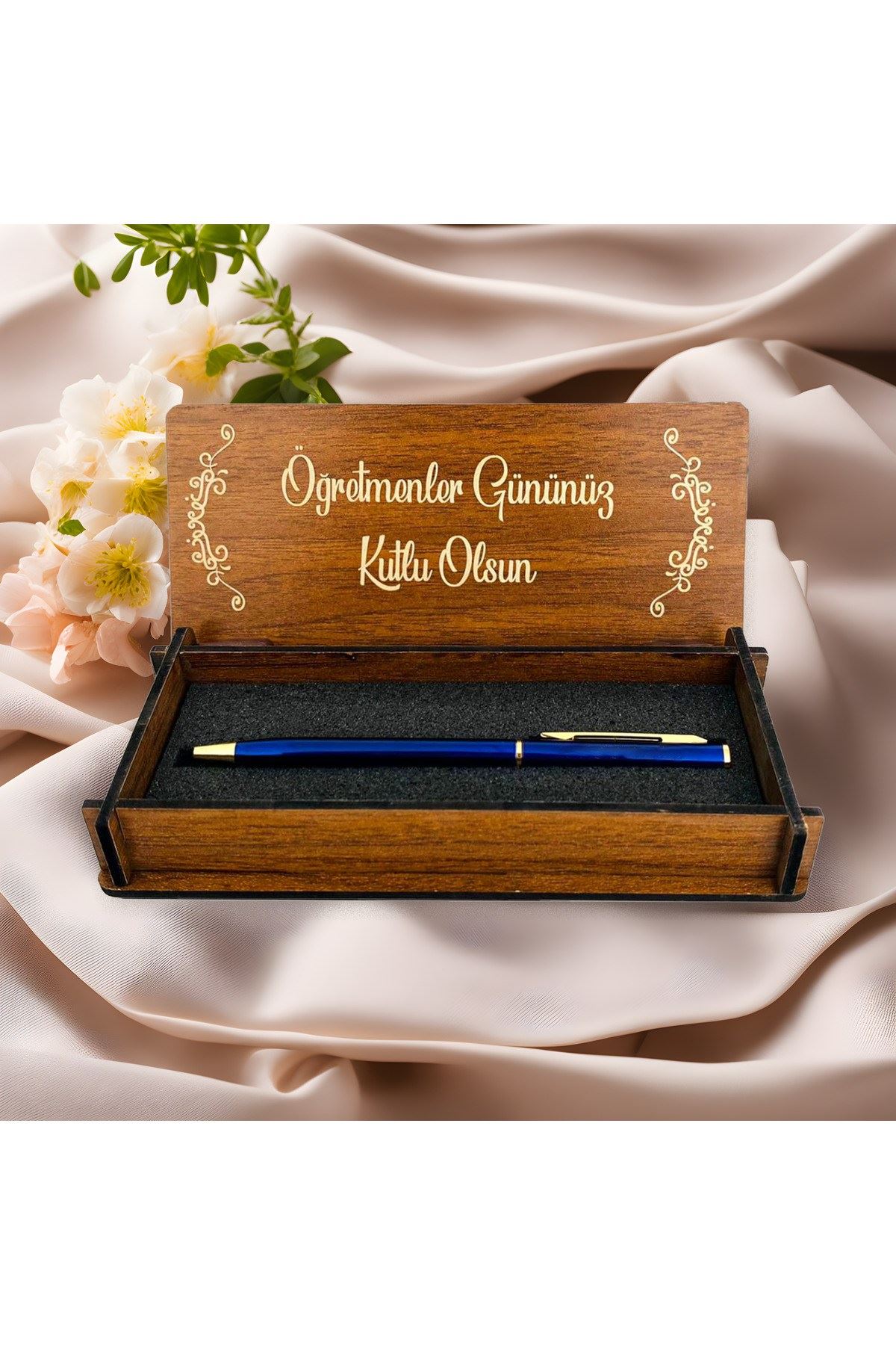 Öğretmenler Günü Tasarımlı Metal Kalem ve Ahşap Kutu