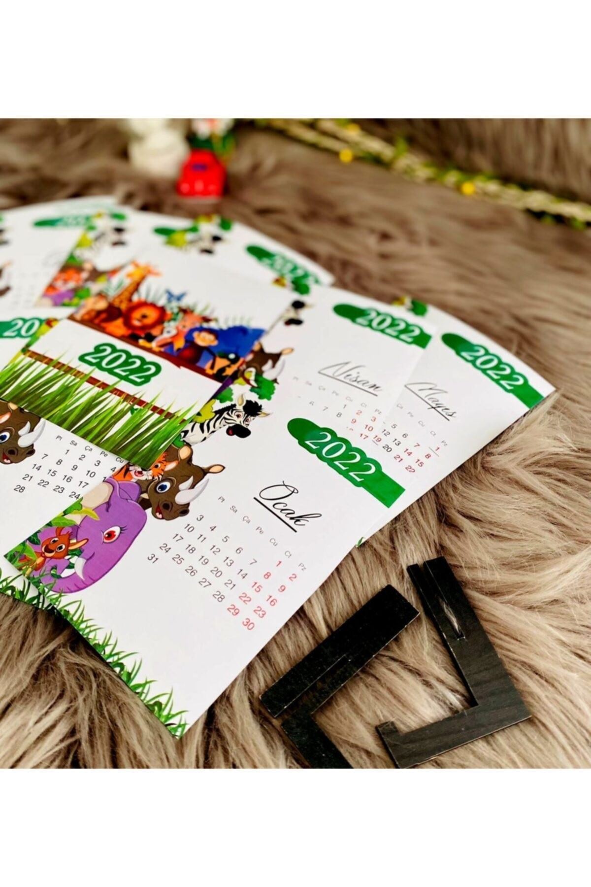 Safari 2022 Takvim Kartları - Ayaklı