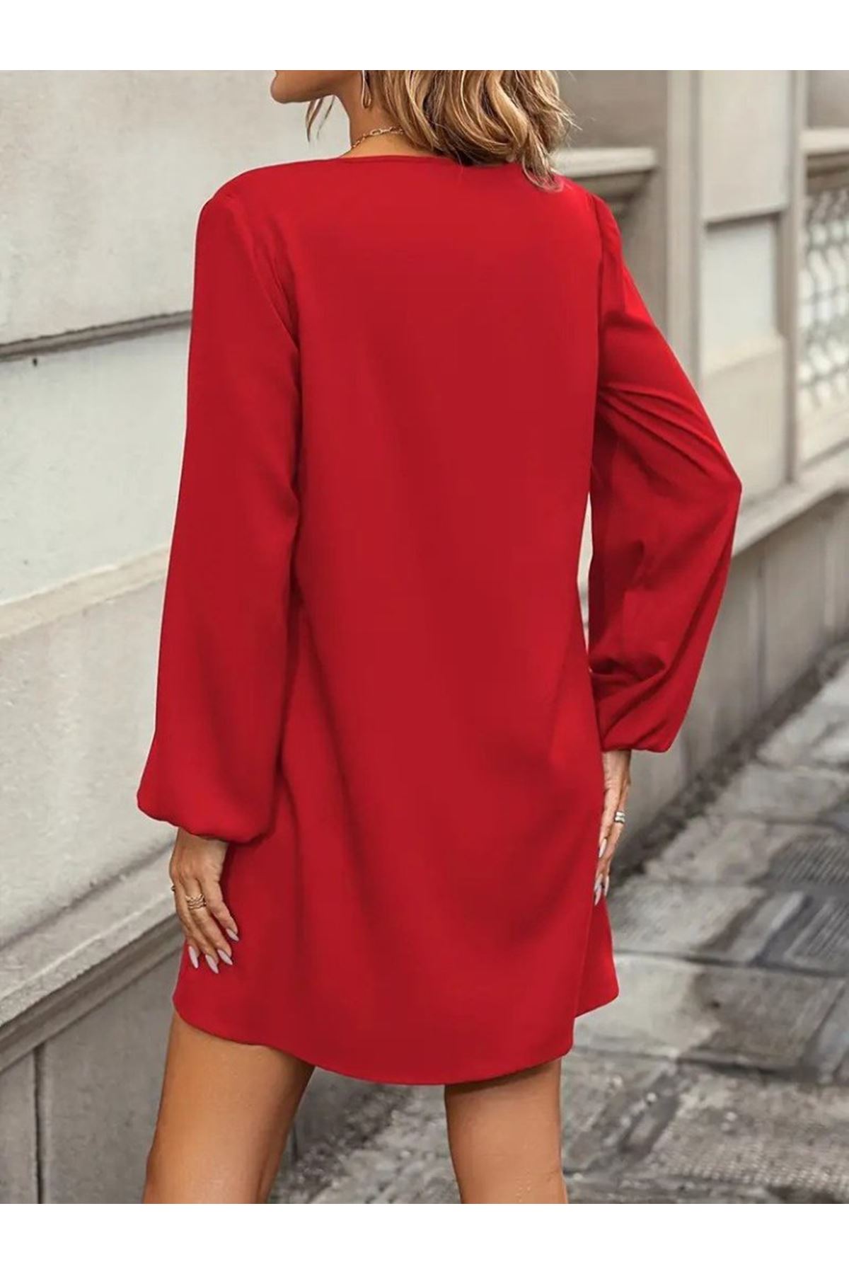 Kadın Uzun Kollu Yuvarlak Yaka Mini Ithal Krep Elbise
