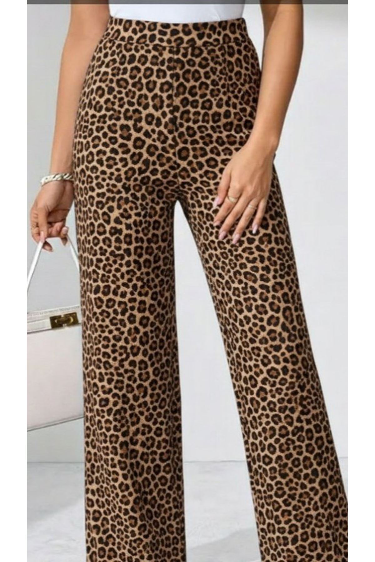 Kadın Yüksek Bel Paçaya Doğru Geniş Dalgıç Pantolon