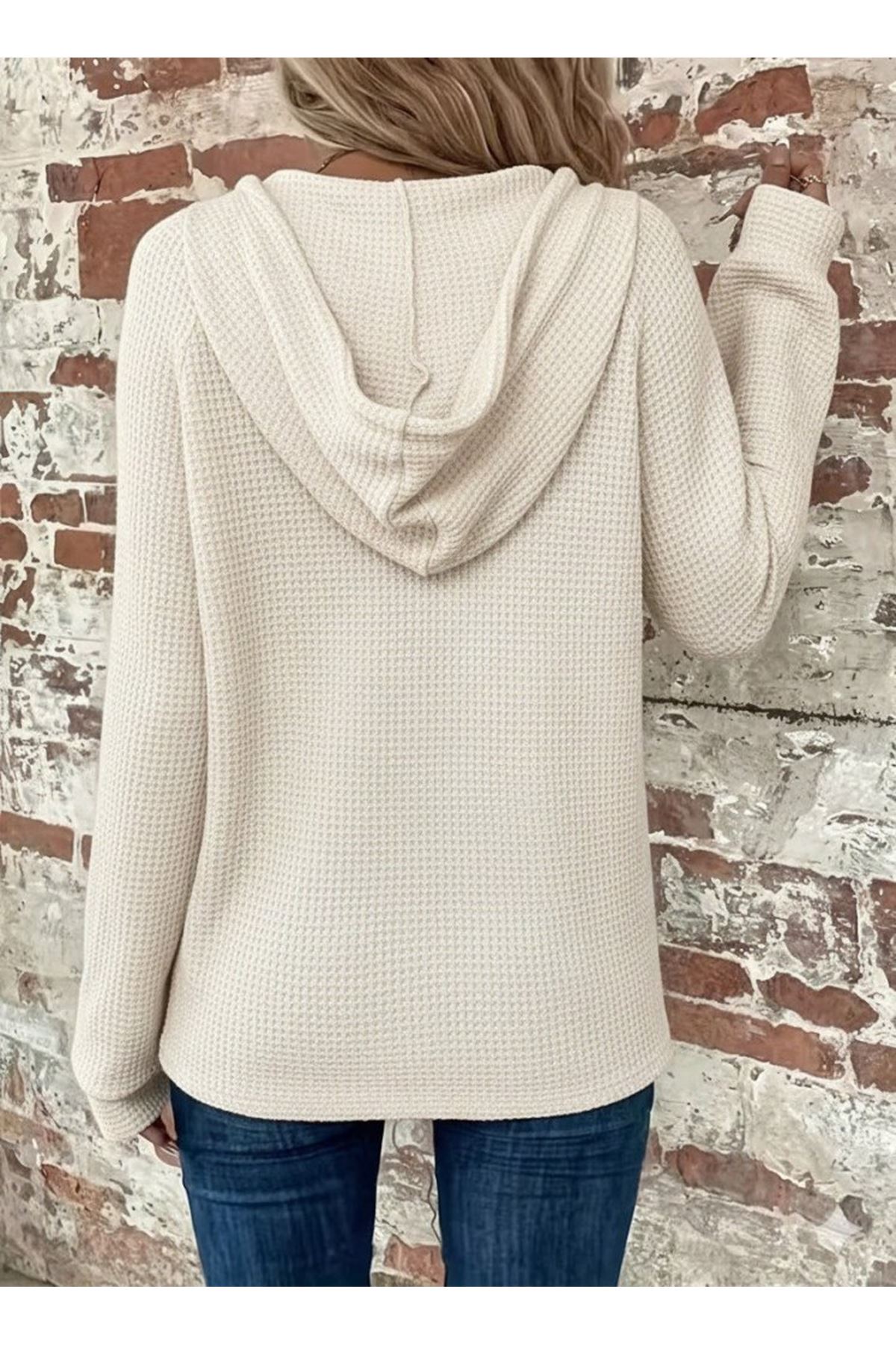 Kadın Uzun Kollu Kapşonlu önü Düğmeli Ve Bağcıklı Waffle Bluz