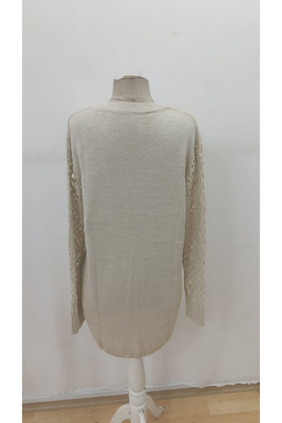 Kadın Uzun Kollu V Yakalı Mini Triko Elbise