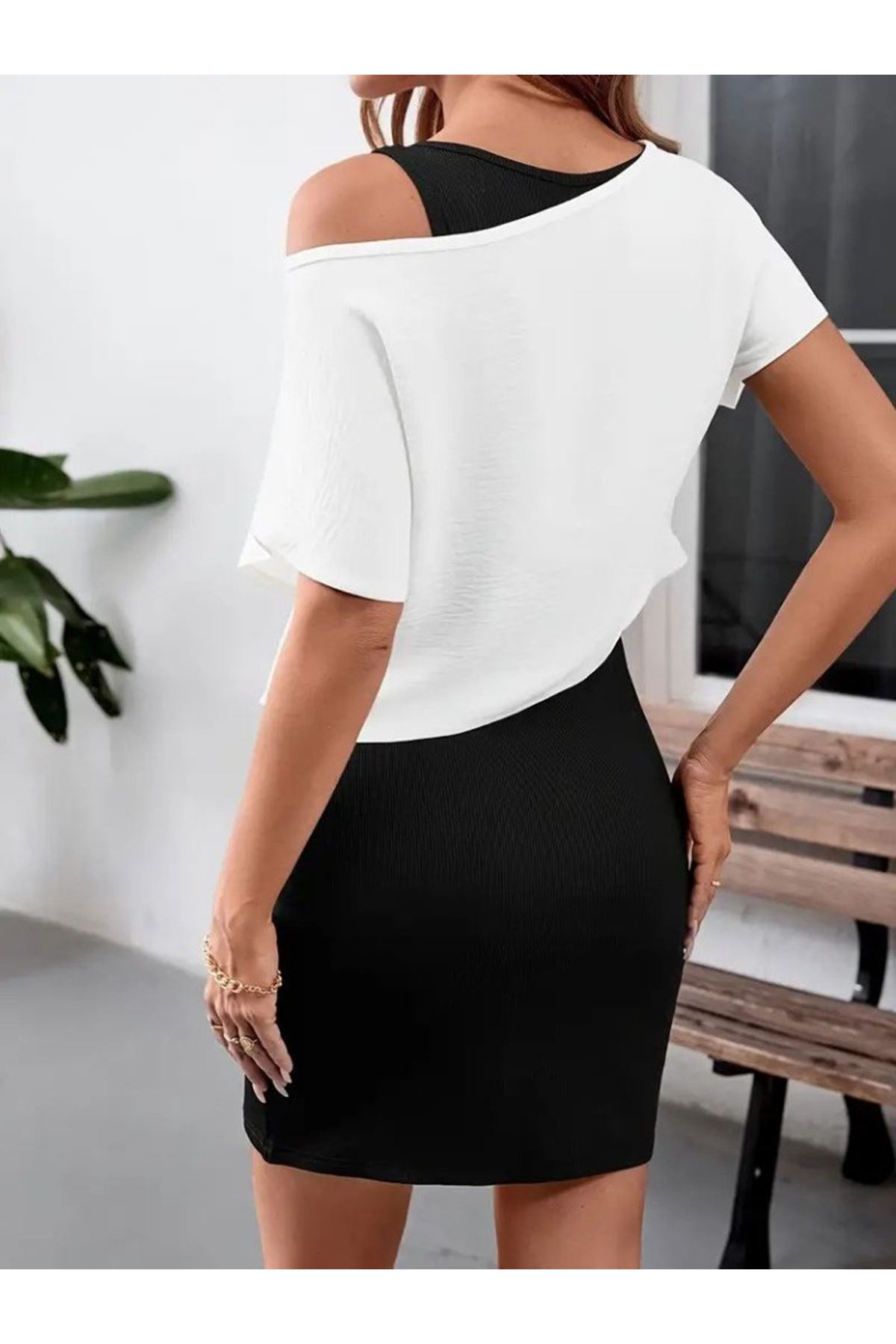 Kadın Askılı Yuvarlak Yaka Kısa Kaşkorse Elbise Ve Viskon Bluz Ikili Takım