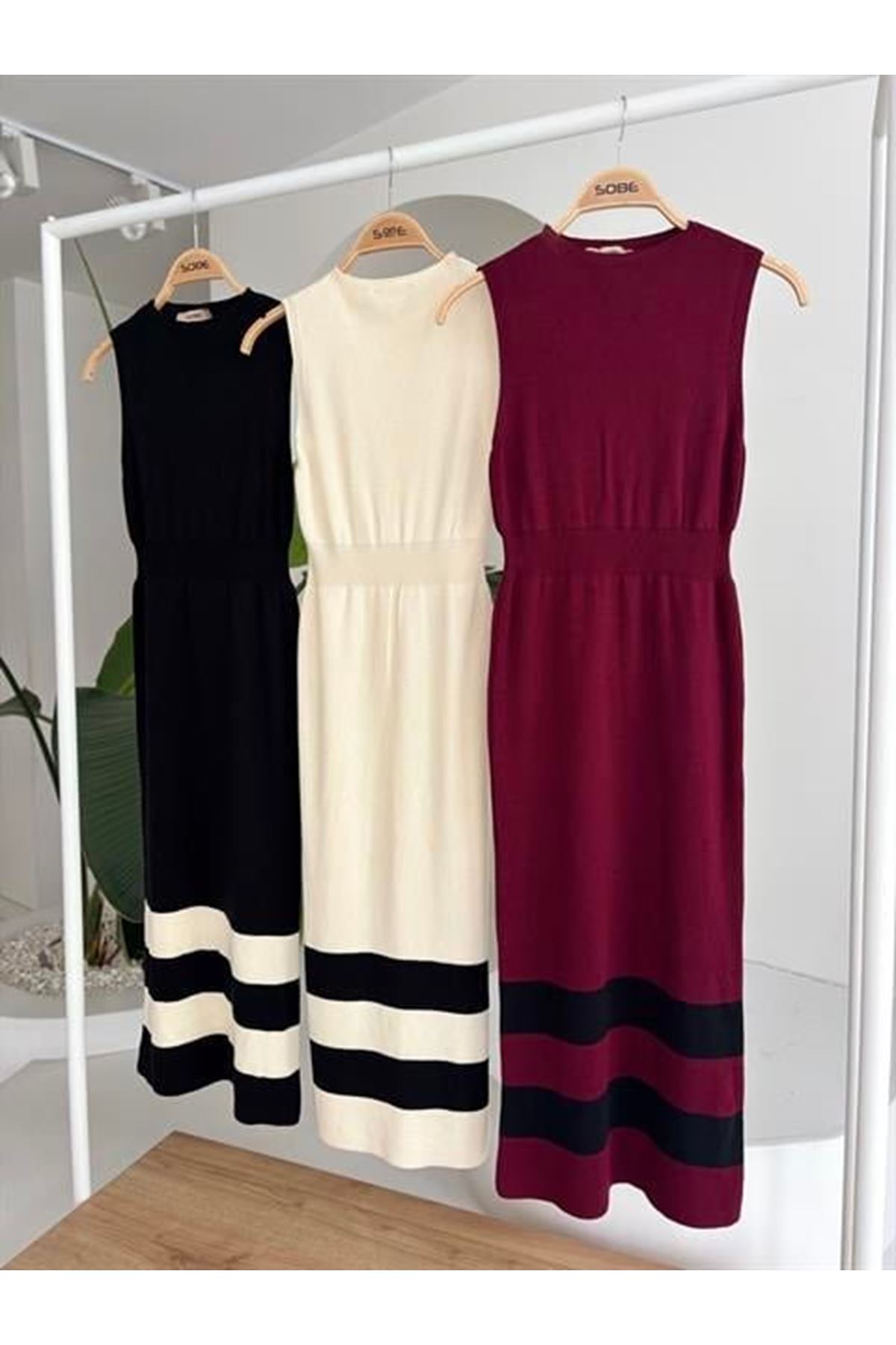 Etek Ucu Şerit Detaylı Triko Elbise 2831