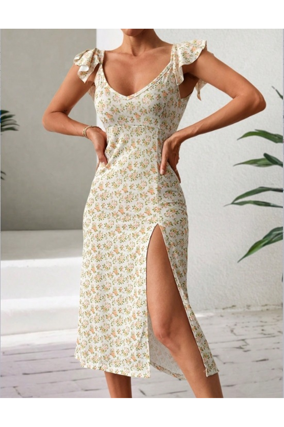 Kadın Kısa Kollu çiçek Desen Yırtmaçlı Süprem Elbise