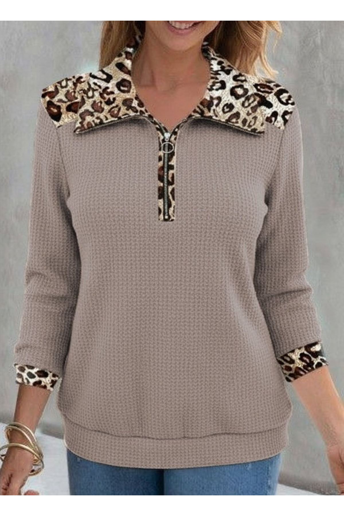 Kadın Uzun Kollu Leopar Yakalı Fermuarlı Waffle Bluz