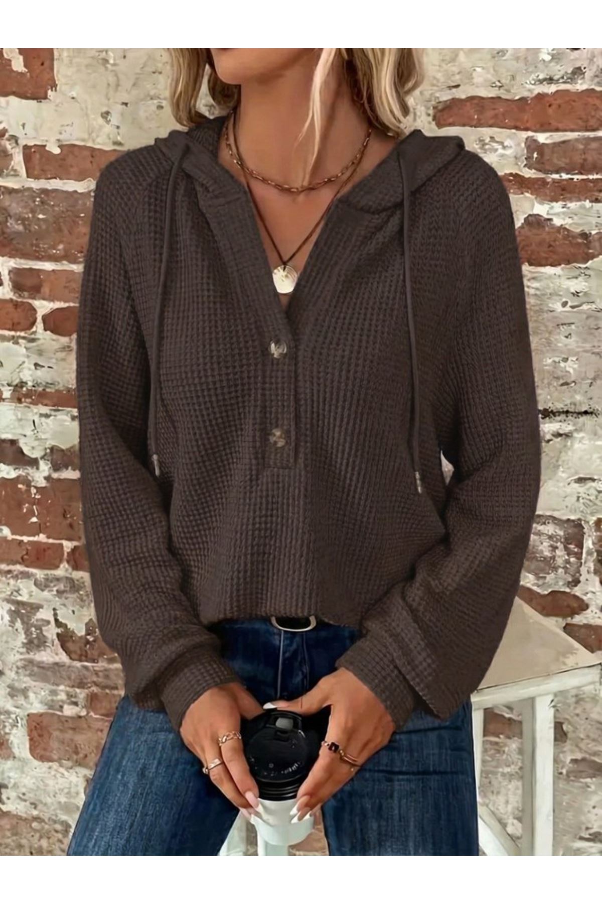 Kadın Uzun Kollu Kapşonlu önü Düğmeli Ve Bağcıklı Waffle Bluz