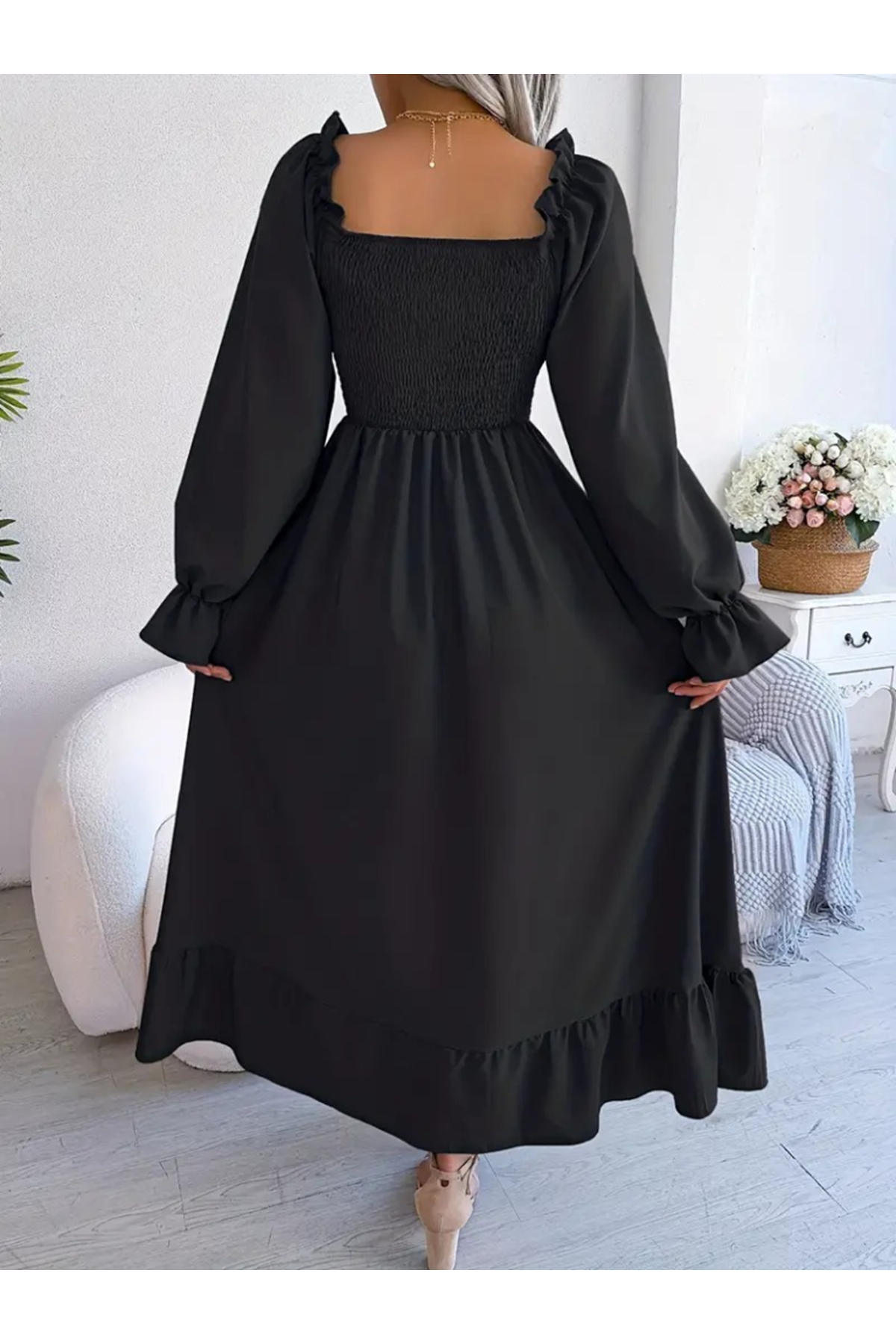 Kadın Uzun Kollu Kare Yakalı Gipeli Uzun Trikoton Elbise