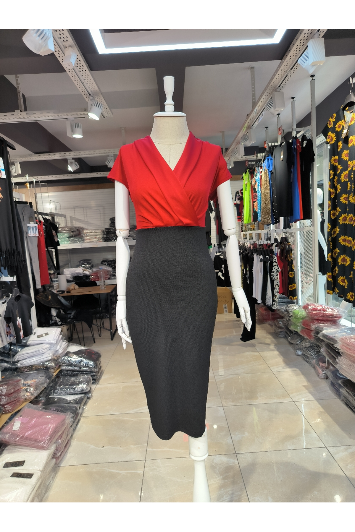 Kadın Kısa Kollu Kruvaze Yaka Krep Elbise (Kemersiz)