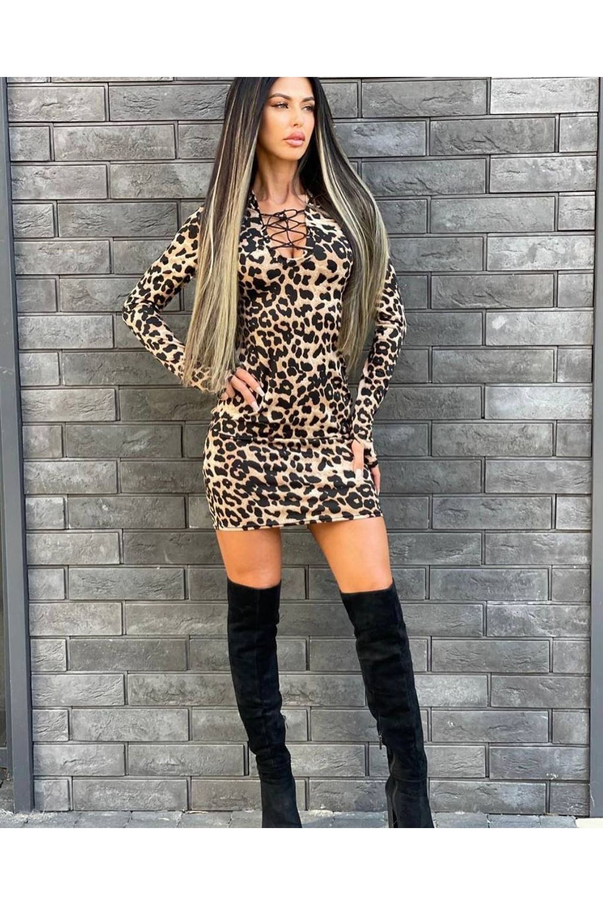 Kadın örme Viskon Kumaş Leopar Desenli çapraz Göğüs Detay Mini Boy Elbise