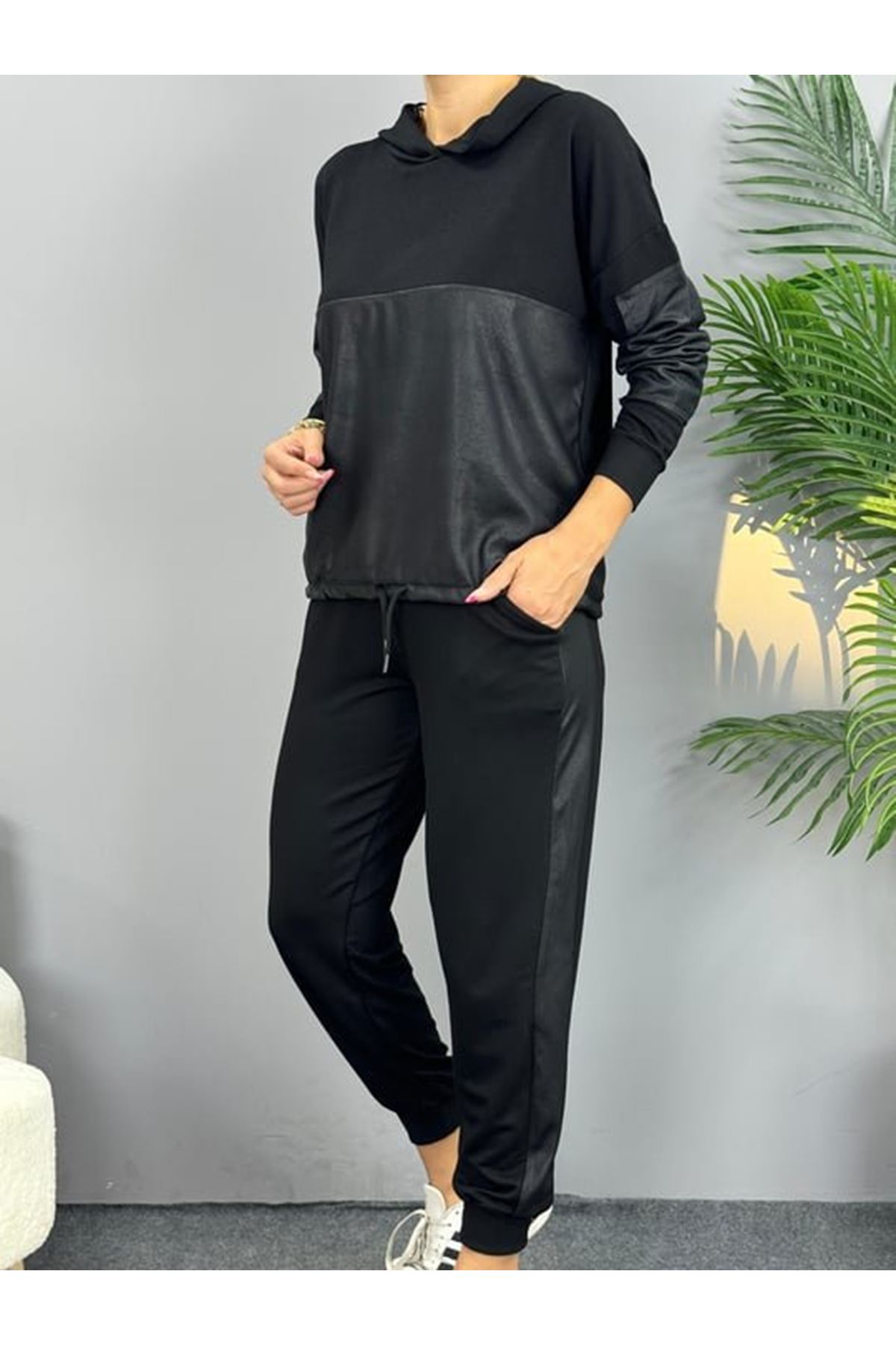 Kadın Uzun Kollu Kapüşonlu Oversize Sweat Ve Pantolon Ikili Takım