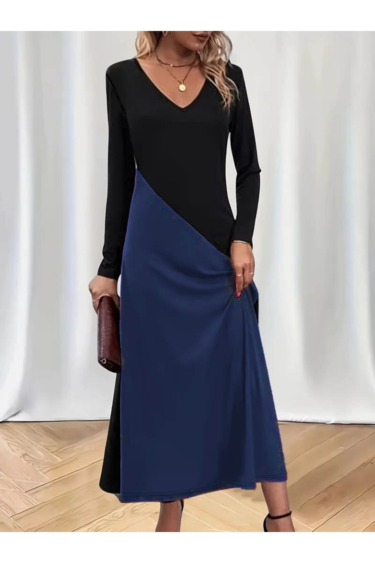 Kadın Uzun Kollu V Yakalı Blok Desenli Viskon Elbise