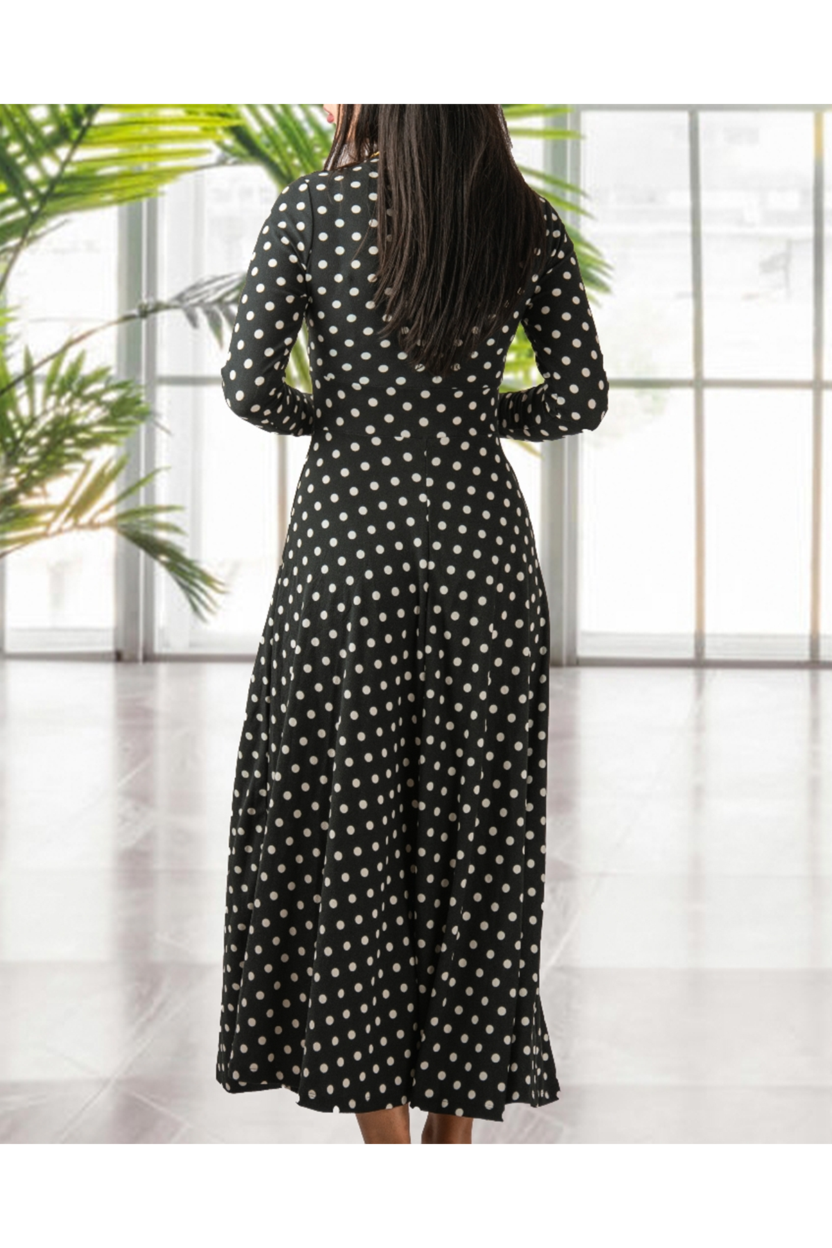 Kadın Krep Kumaş Uzun Kollu Tam Boy Puantiyeli Elbise 132 Cm