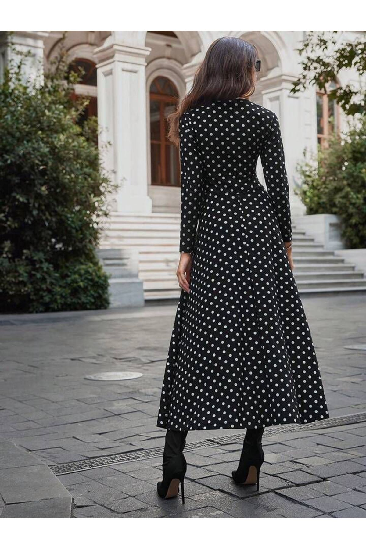 Kadın Krep Kumaş Uzun Kollu Tam Boy Puantiyeli Elbise 132 Cm