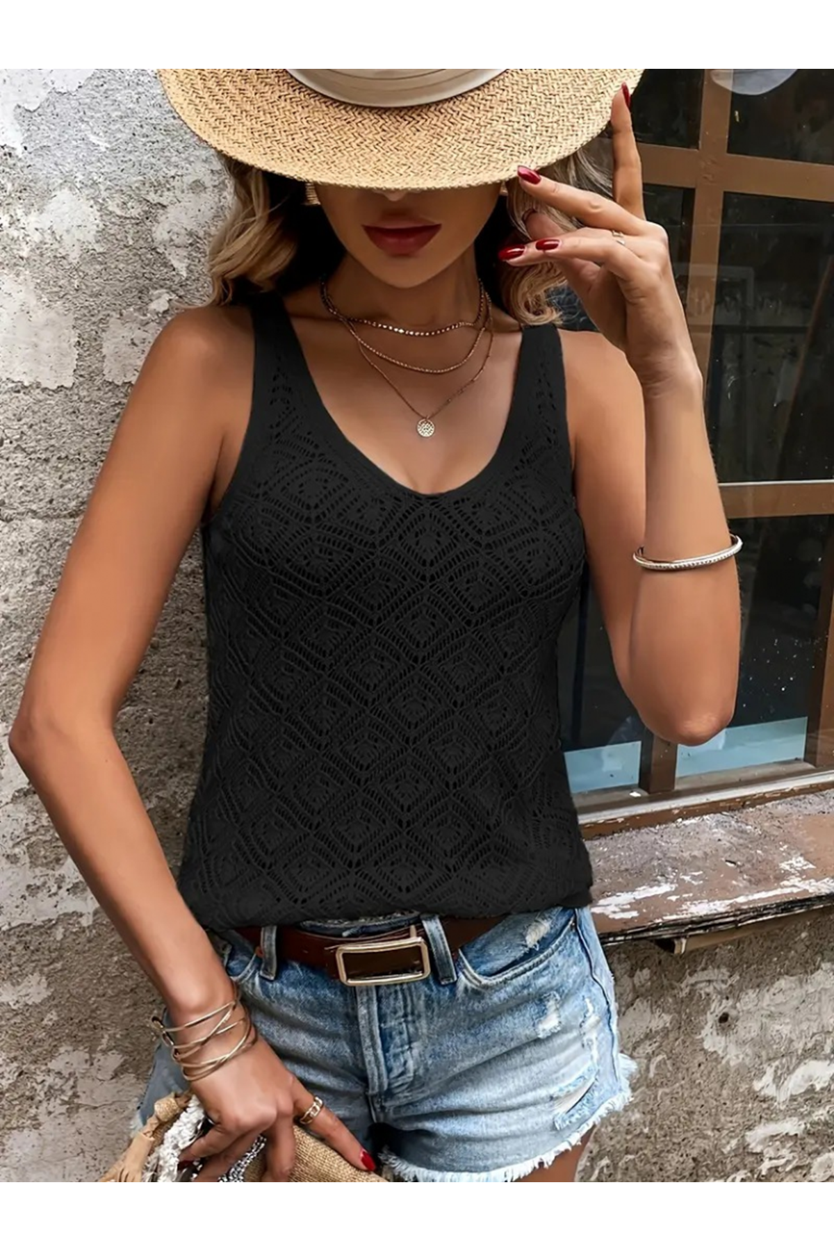 Kadın Baklava Desen Detaylı Kalın Askılı Triko Bluz