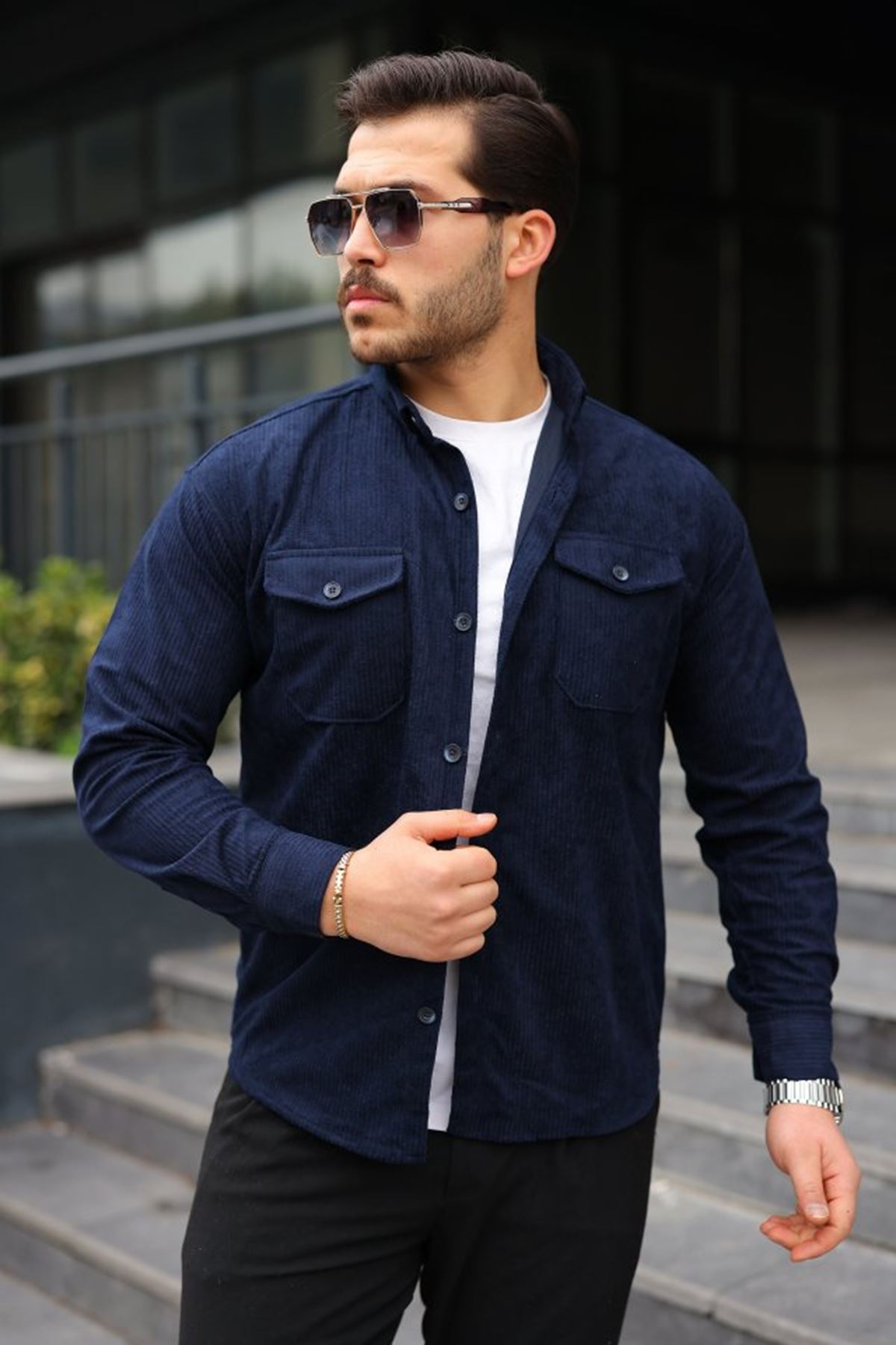 Erkek Uzun Kollu Cepli Kadife Gömlek