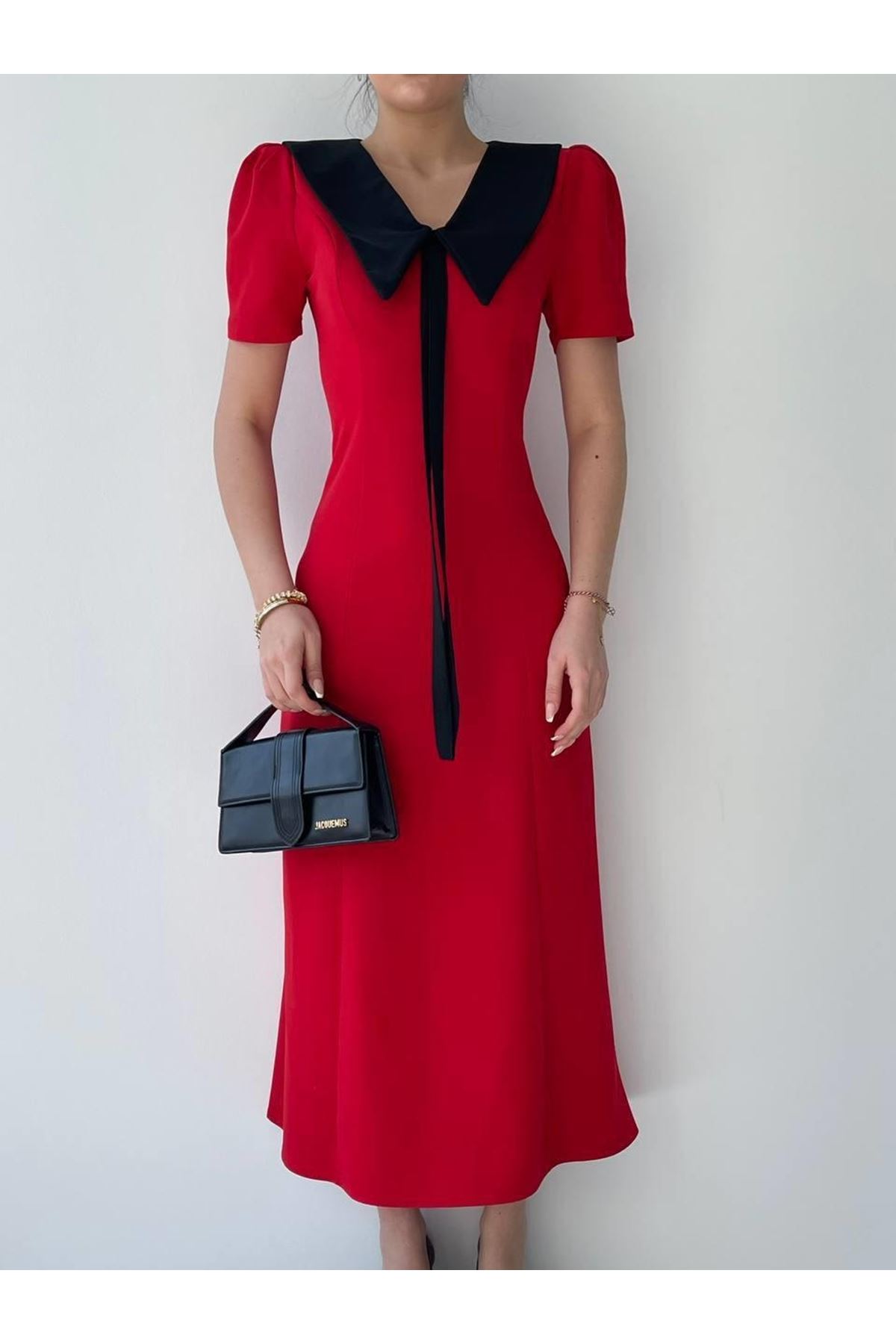 Zerra Yaka Kurdale Detay Elbise