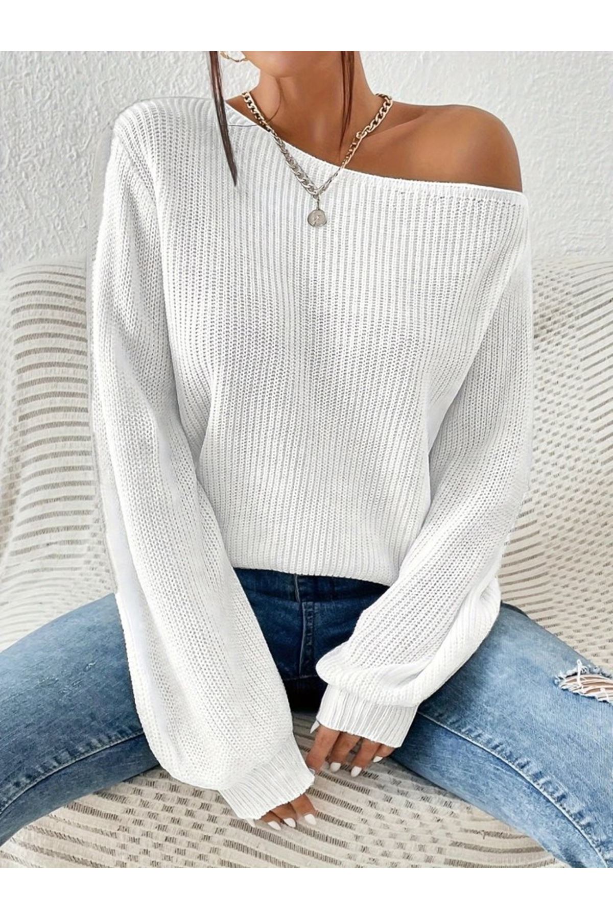 Kadın Uzun Kollu Tek Omuzu Açık Detaylı Triko Bluz