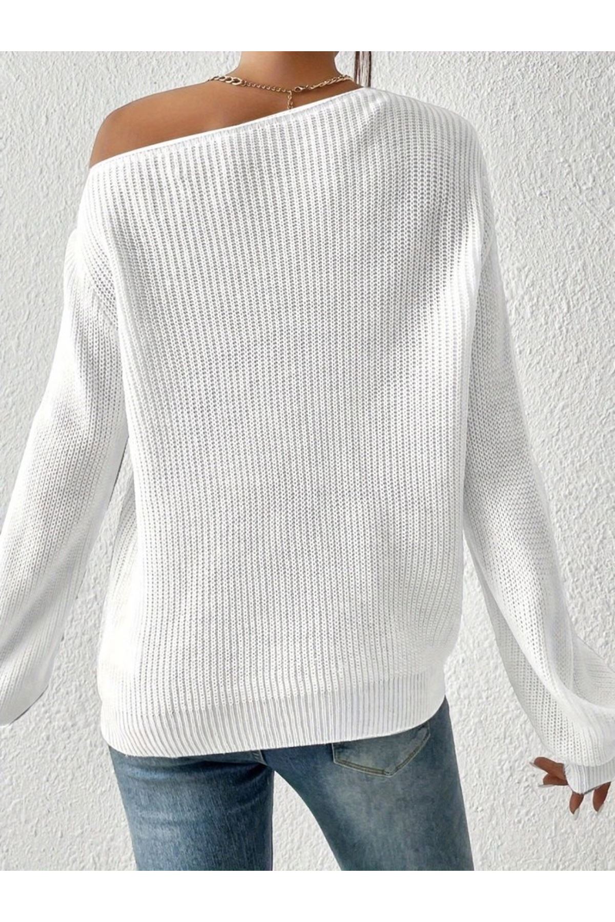 Kadın Uzun Kollu Tek Omuzu Açık Detaylı Triko Bluz