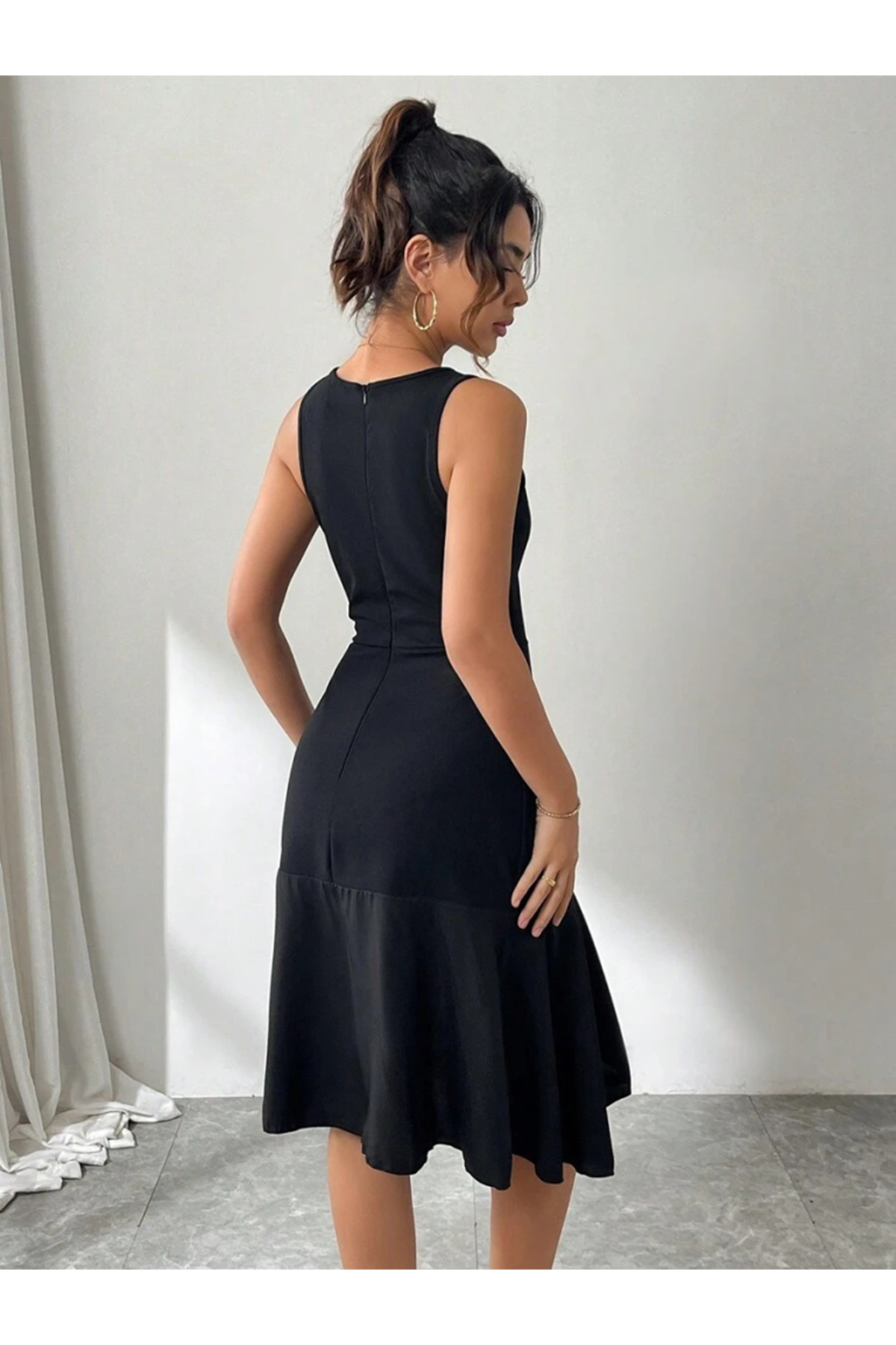 Kadın Askılı Bisiklet Yaka önden Fırfırlı Kısa Ithal Krep Elbise