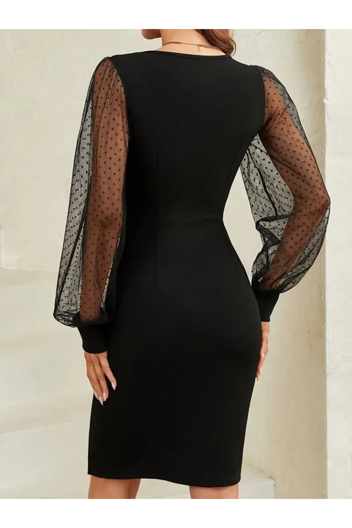 Kadın Uzun Kollu Kalp Yakalı Kol Tül Detaylı Kısa Ithal Krep Elbise