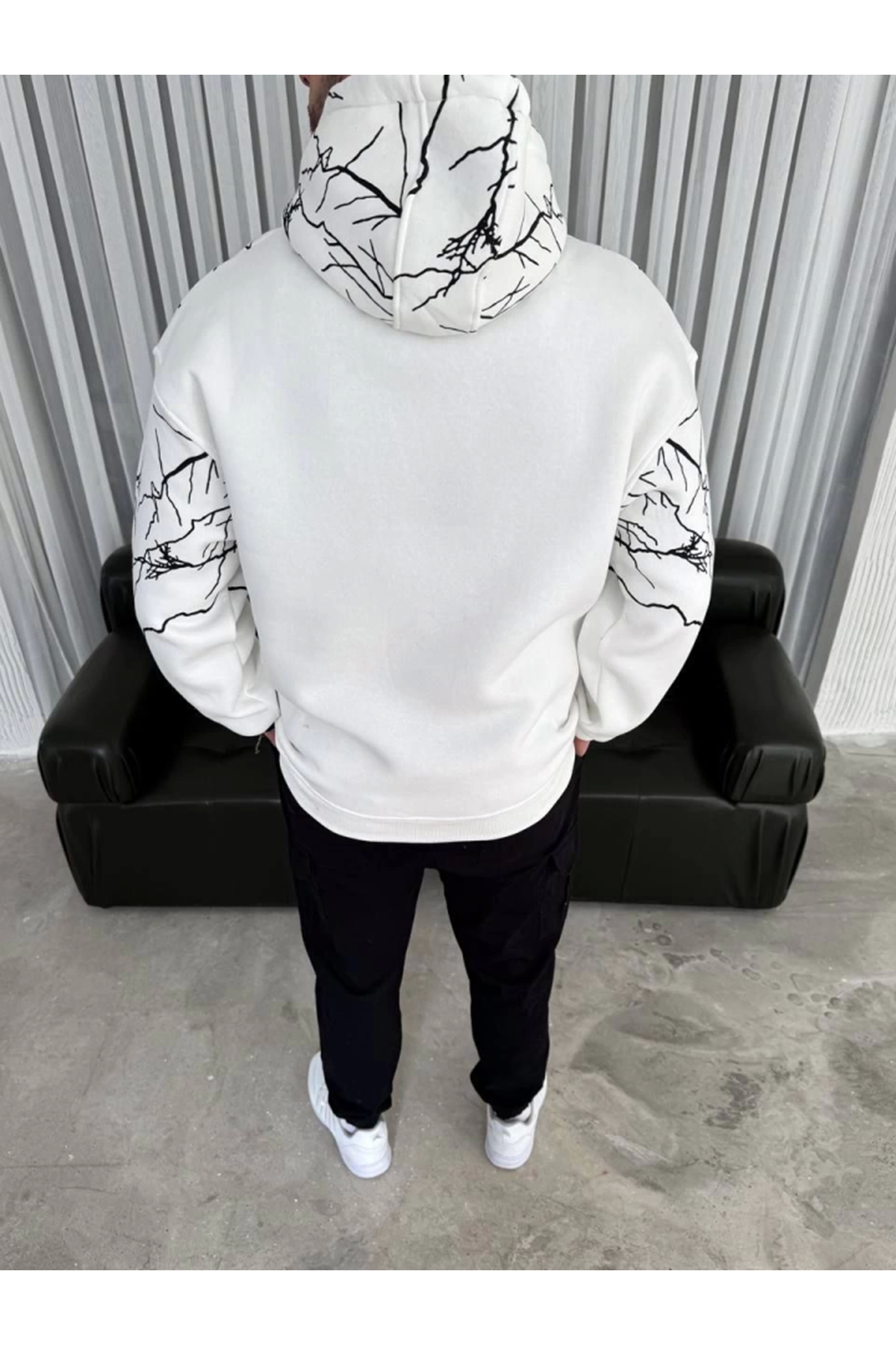 Yıldırım Baskılı Kapşonlu SweatShirt - Beyaz