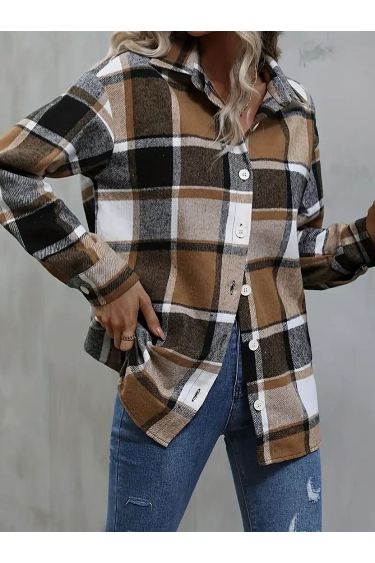 Kadın Uzun Kollu Kare Desenli önden Düğmeli Dokuma Gömlek