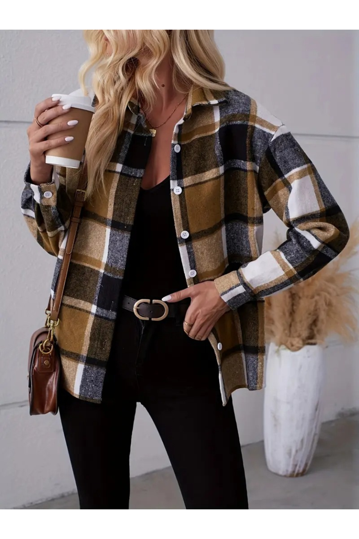 Kadın Uzun Kollu Kare Desenli önden Düğmeli Dokuma Gömlek