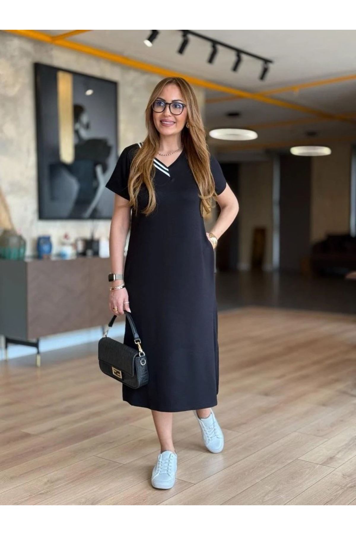 Kadın Kısa Kollu V Ribana Yakalı Yırtmaçlı Midi Viskon Iki Iplik Elbise