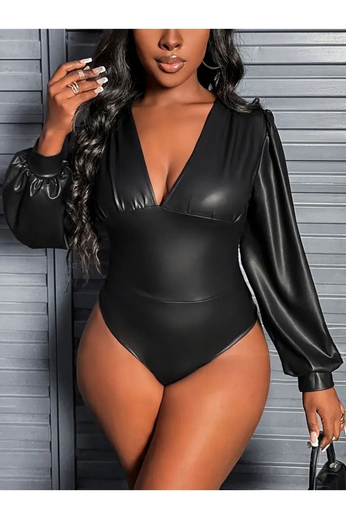 Kadın Uzun Kollu Derin V Yakalı Deri Zıbın