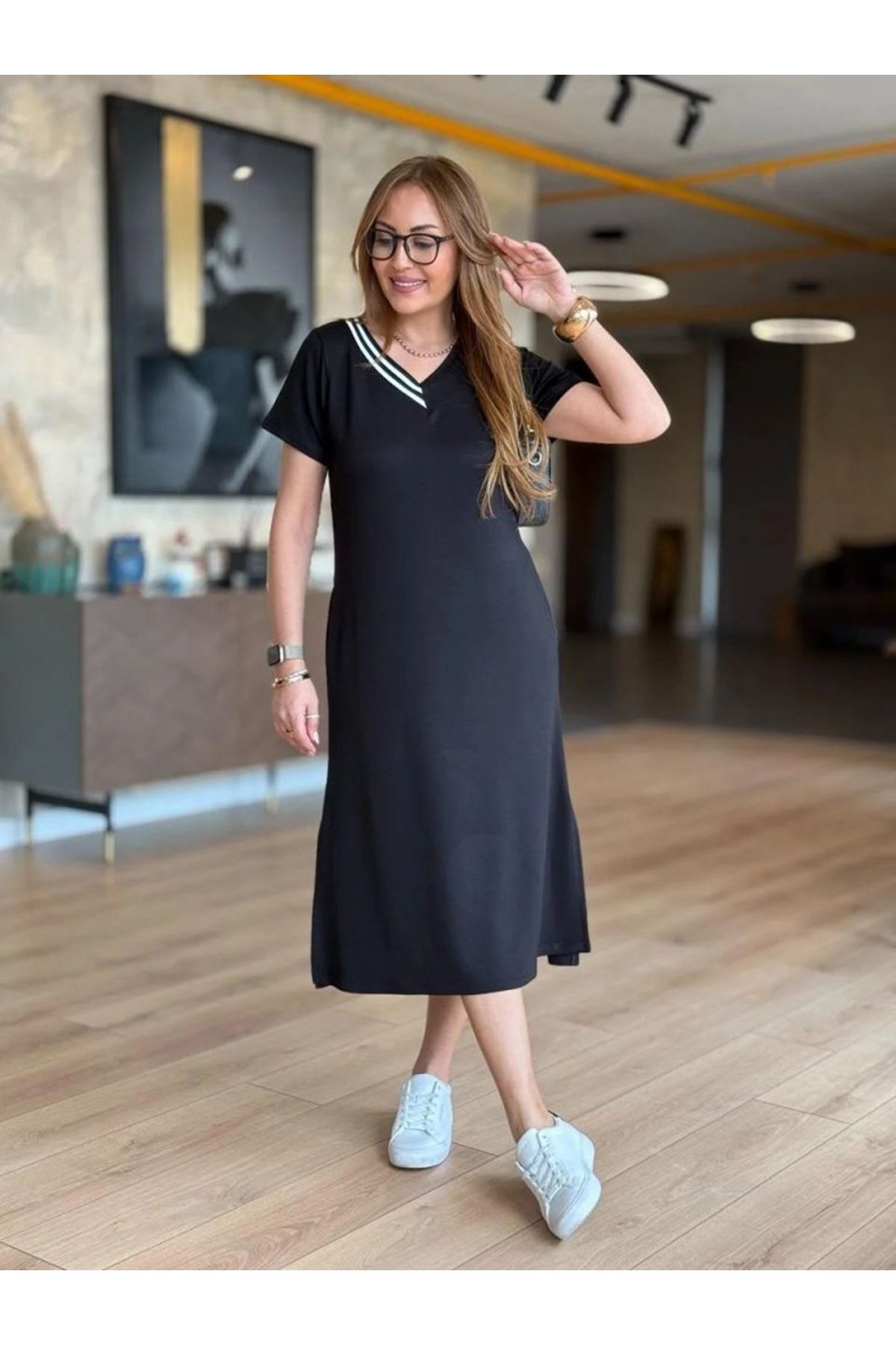 Kadın Kısa Kollu V Ribana Yakalı Yırtmaçlı Midi Viskon Iki Iplik Elbise