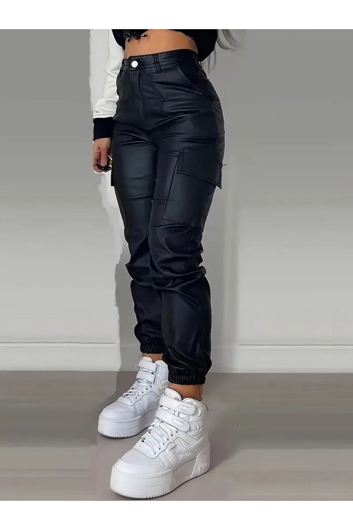 Kadın Yüksek Bel Yan Kargo Cep Detaylı Deri Pantolon