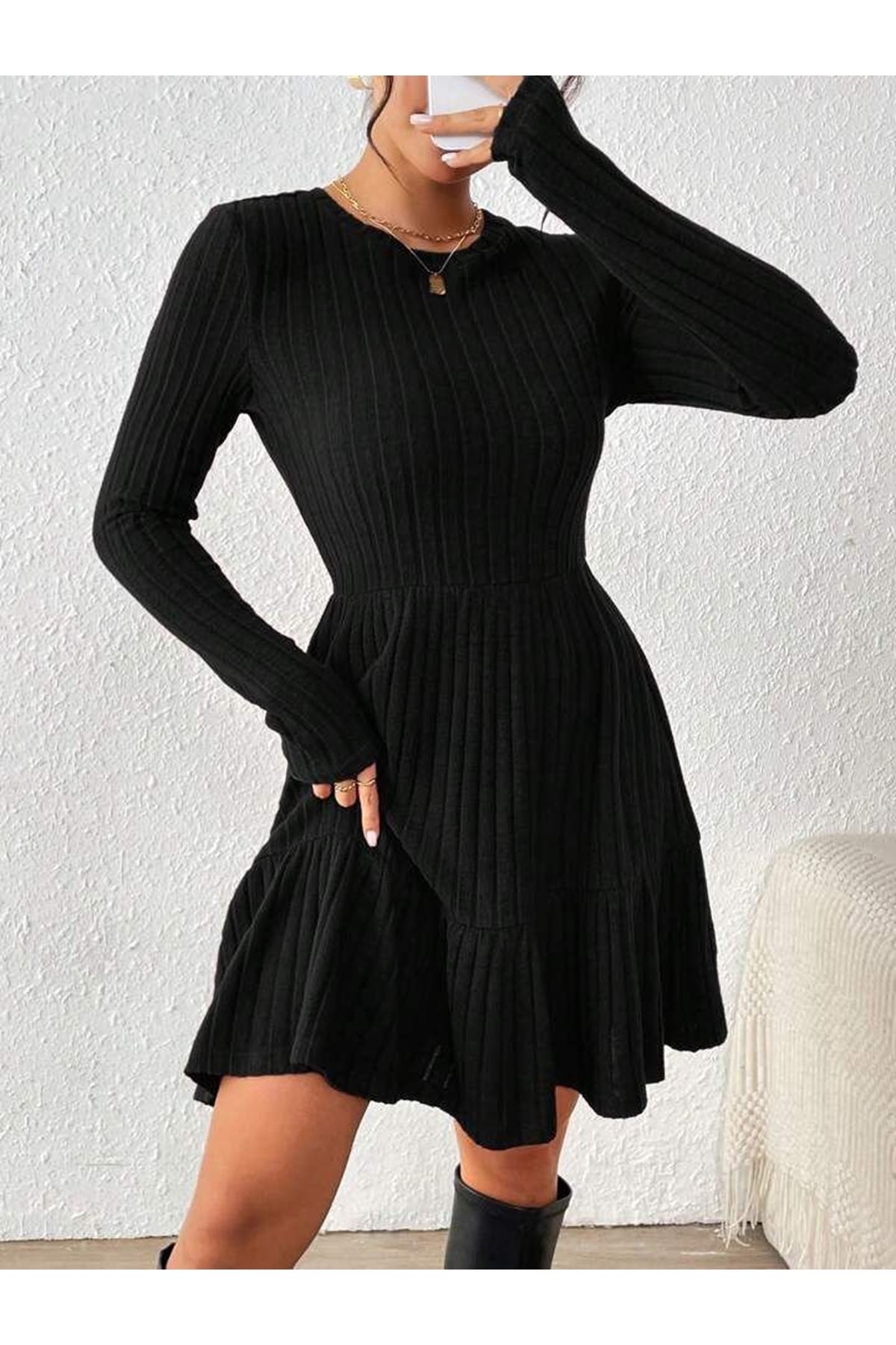 Kadın Uzun Kollu Bisiklet Yaka Kemersiz Eteği Pileli şardonlu Kaşkorse Elbise